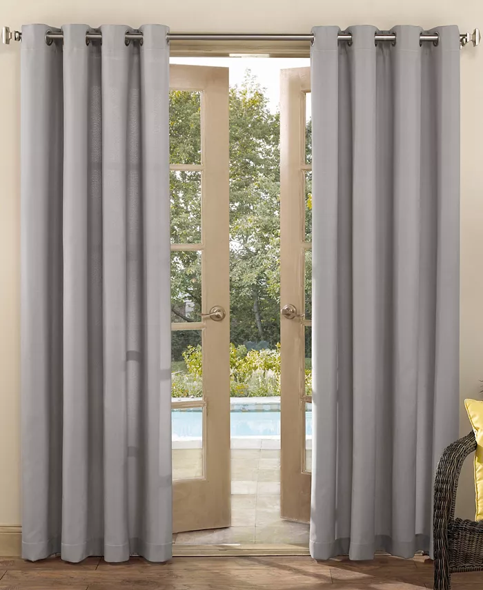 Sun Zero Sailor Indoor-Outdoor Ultraviolet Protectant Room Darkening Grommet Curtain Panel， 84