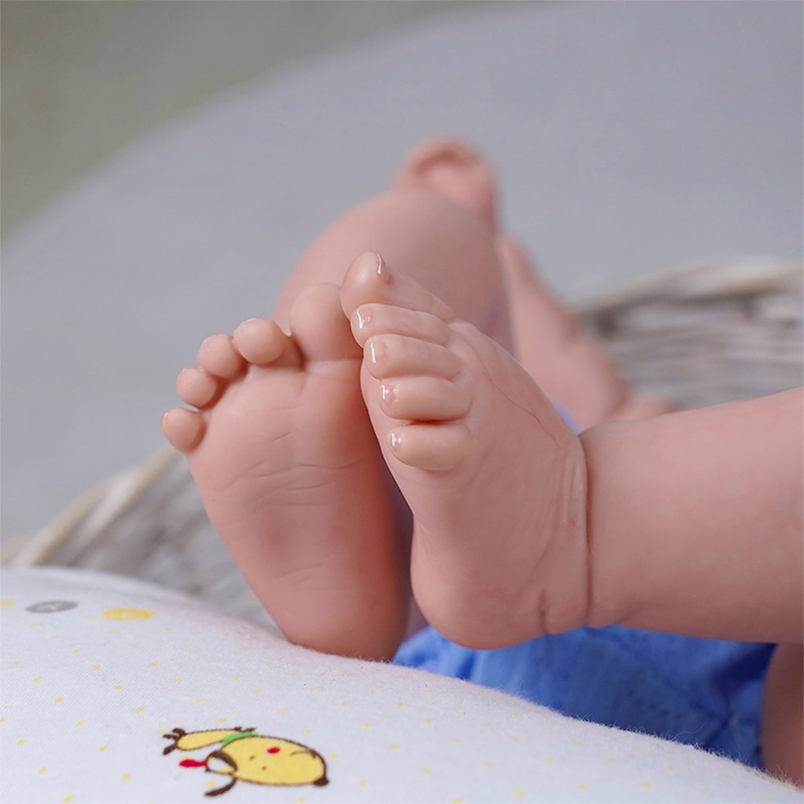 JIZHI Lifelike Reborn Baby Dolls 20 inch Baby Soft Body Realistic Newborn Baby Dolls Real Life Baby Dolls with Gift Box for Kids Age 3 +