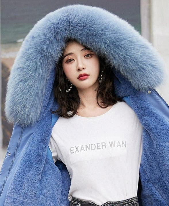 Casaco Feminino Artemis™ com Gorro e Interior em Pelúcia / Esbanje Muito Estilo & Classe Neste Inverno!