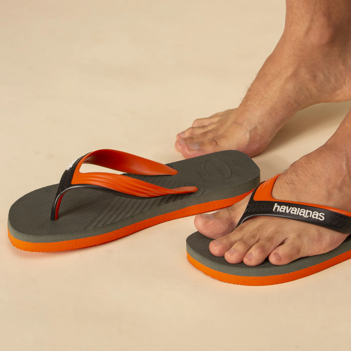 Chinelo Havaianas Dual