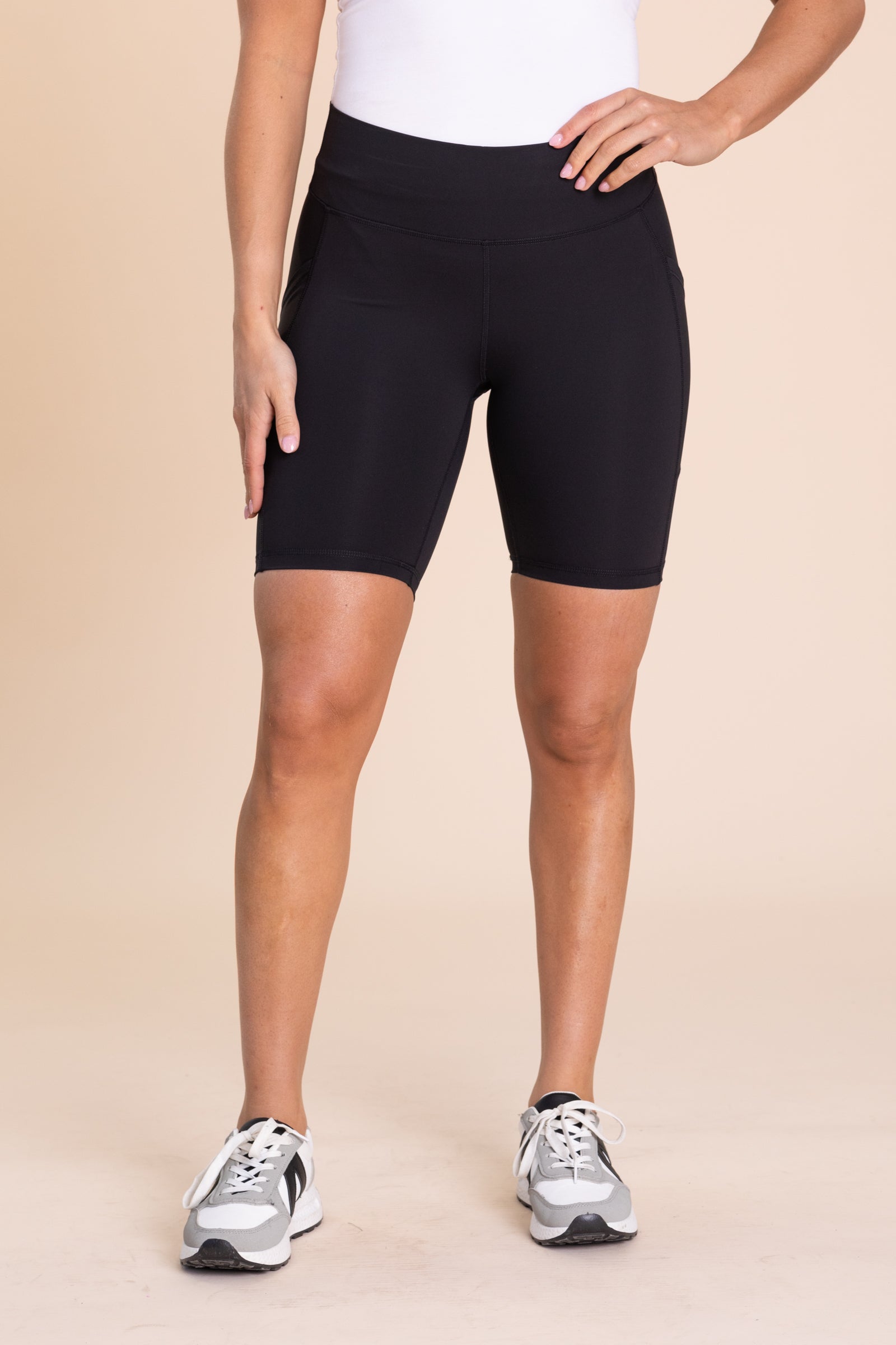 Solid Active Bike Shorts With Pockets