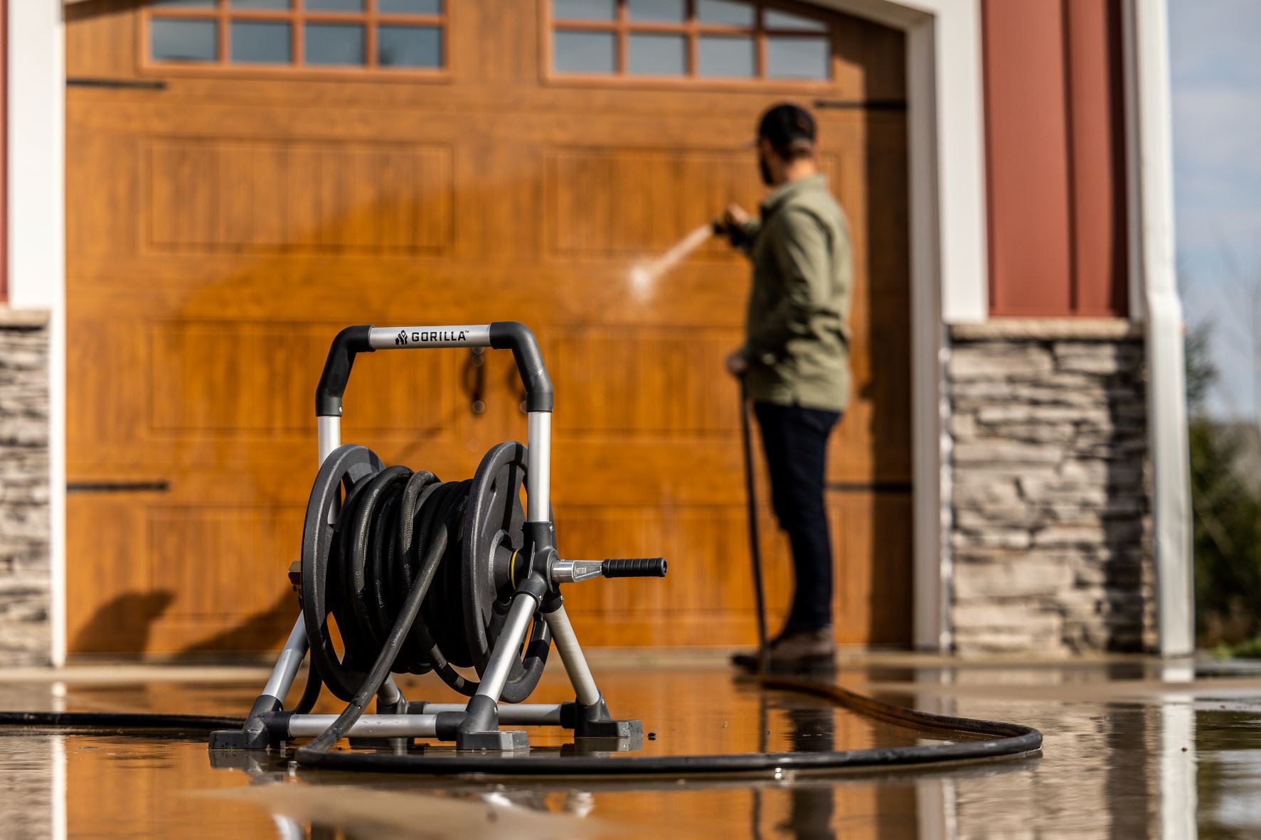 Gorilla 150 ft. Aluminum Zero-Rust Upright Hose Reel