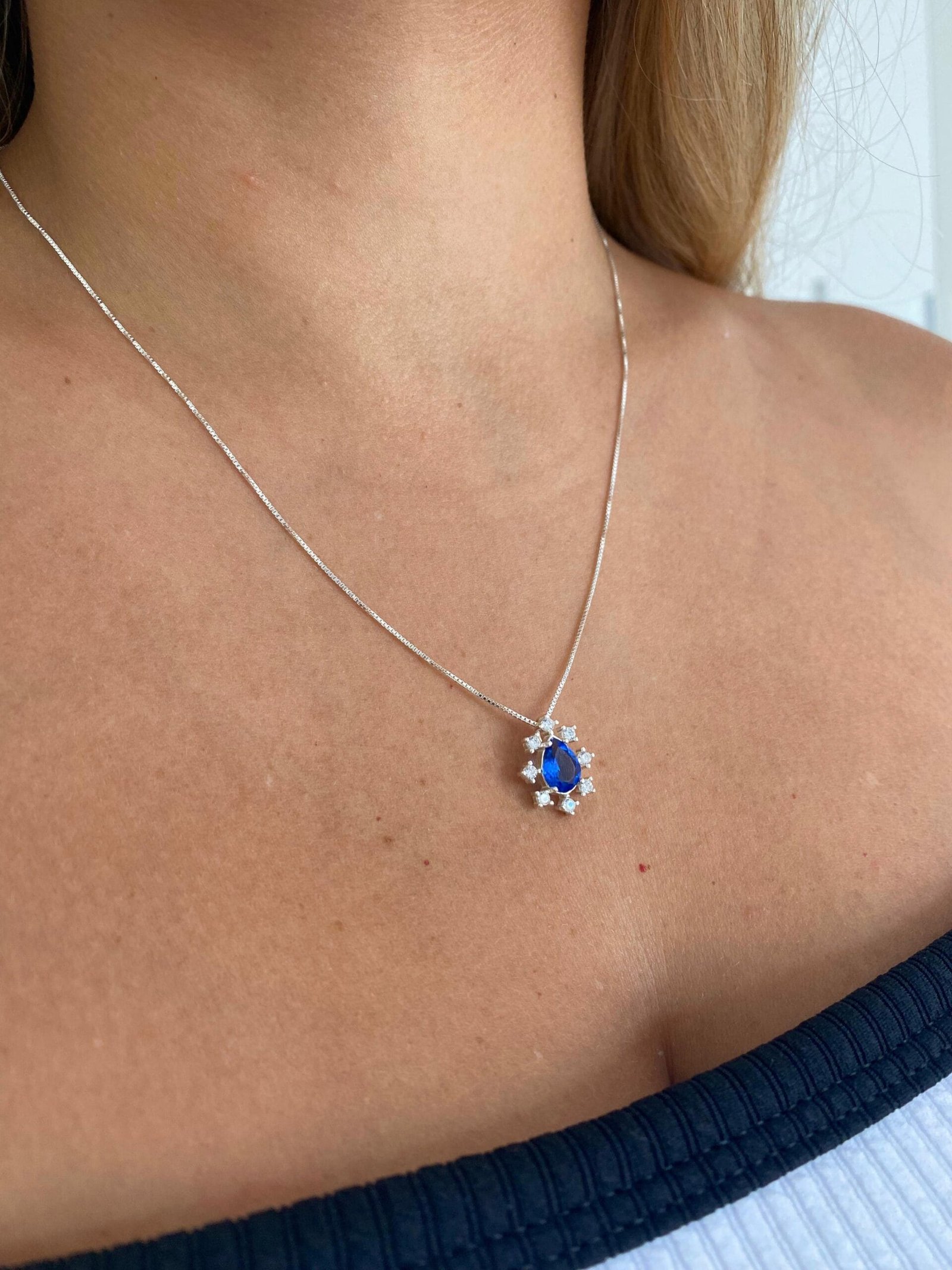 Colar 9 Pedras Cravej.