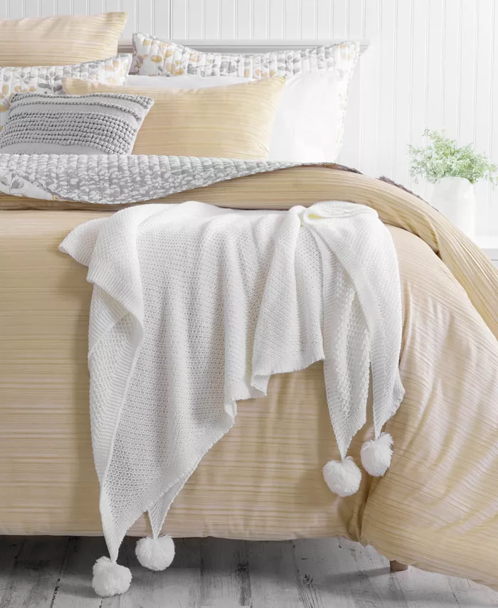 Martha Stewart Collection Pom Pom Solid Throw， 50
