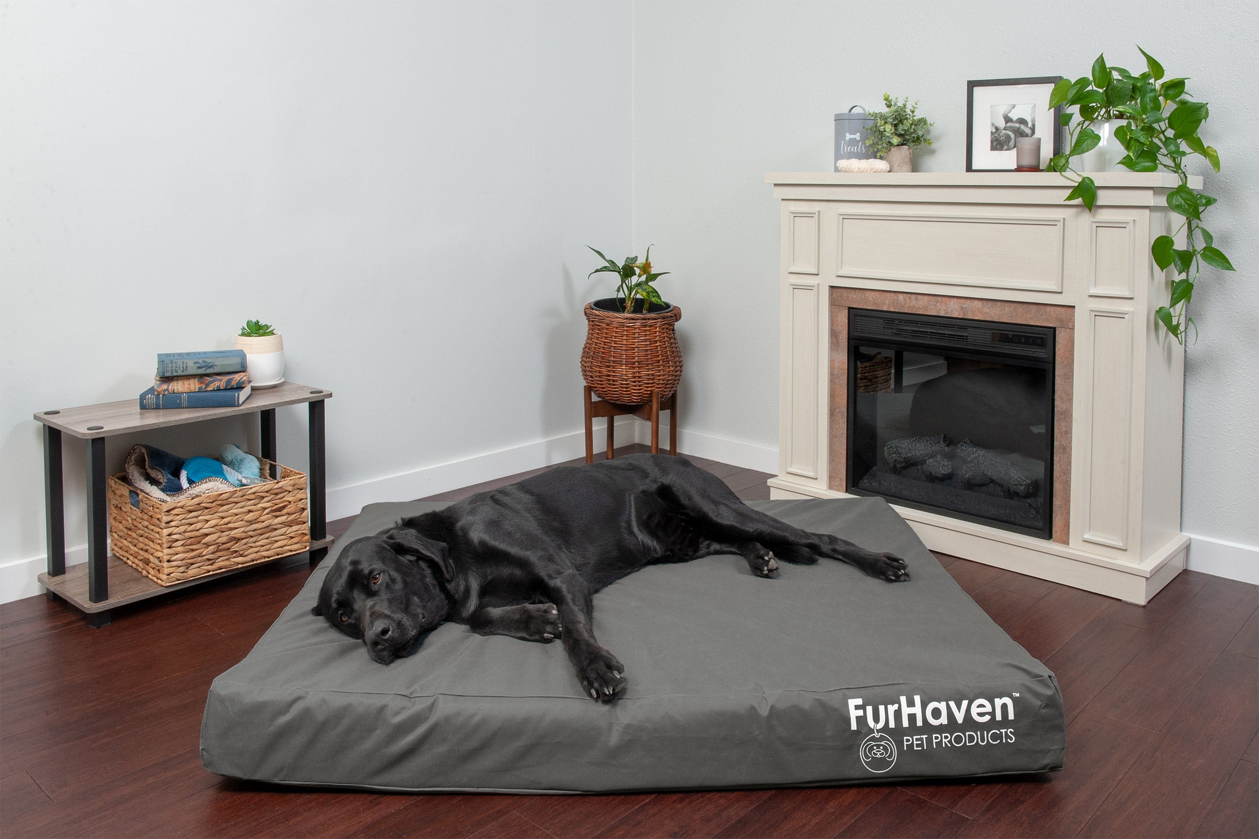 FurHaven | Deluxe Convolute Orthopedic Oxford Indoor/Outdoor Water-Resistant Pet Bed for Dogs and Cats， Stone Gray， Jumbo Plus