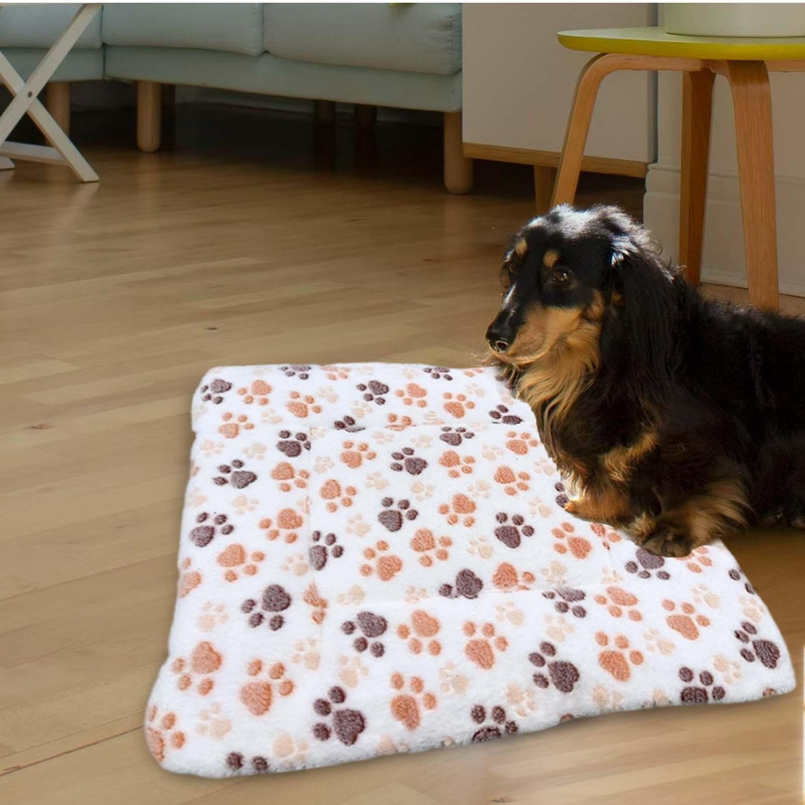 Pet Bed Mat Reversible Dog Kennel Pad with Cute Prints ， White