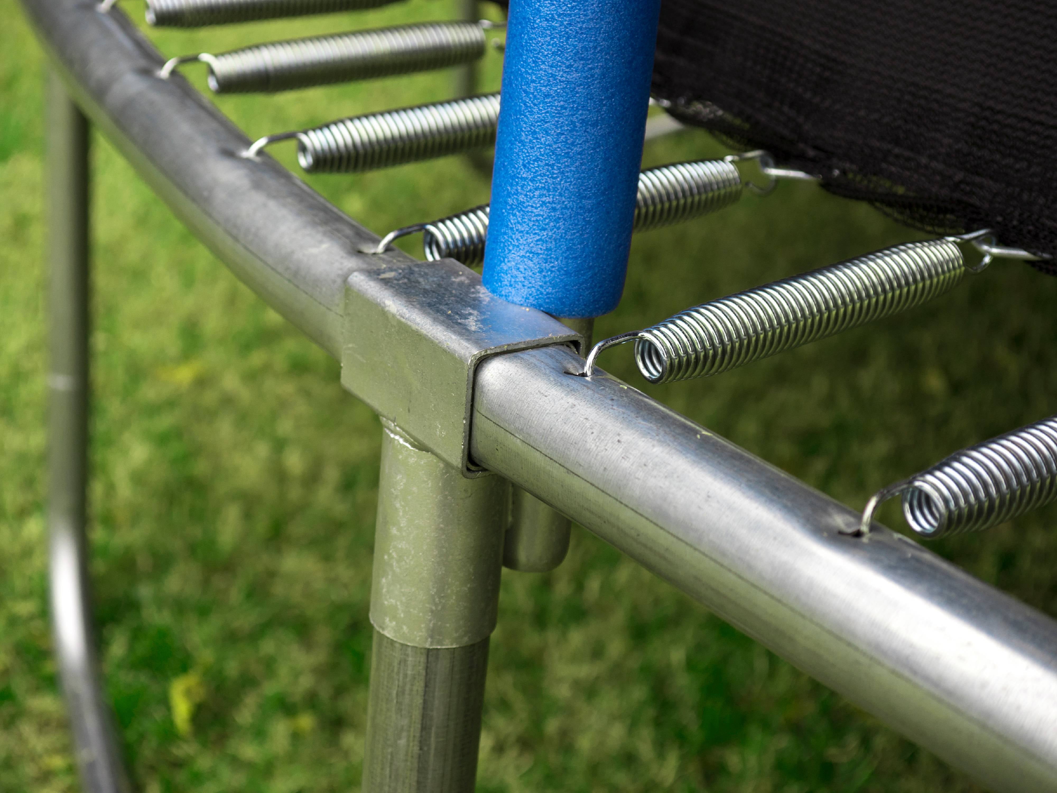 JumpKing Oval 8' x 11.5' Trampoline， with Enclosure， Blue/Green