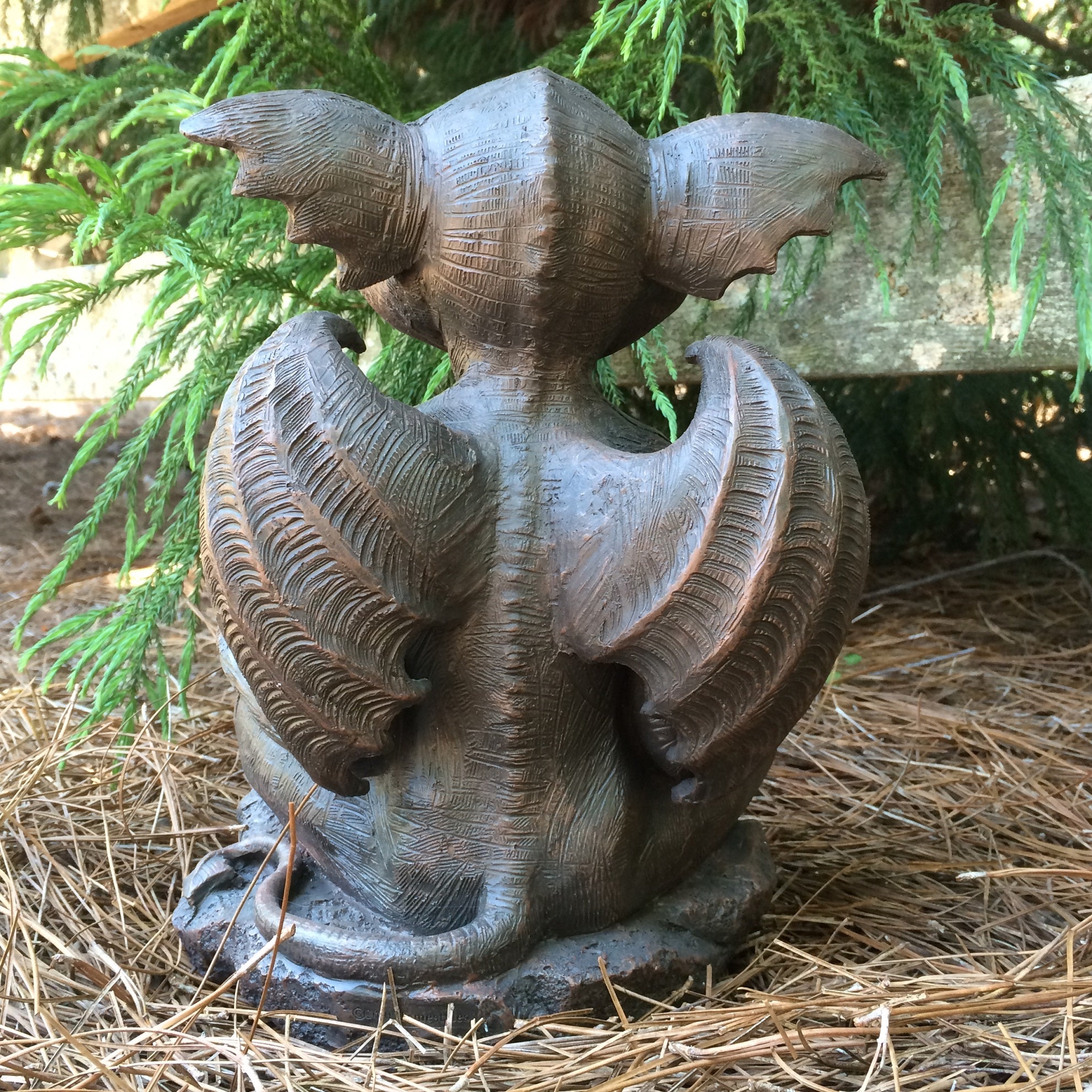 Homestyles Gargiggles Big Sister "Natasha" Gargoyle Holding "WELCOME" Sign Gothic Garden and Holiday Statue Decoration 13"H