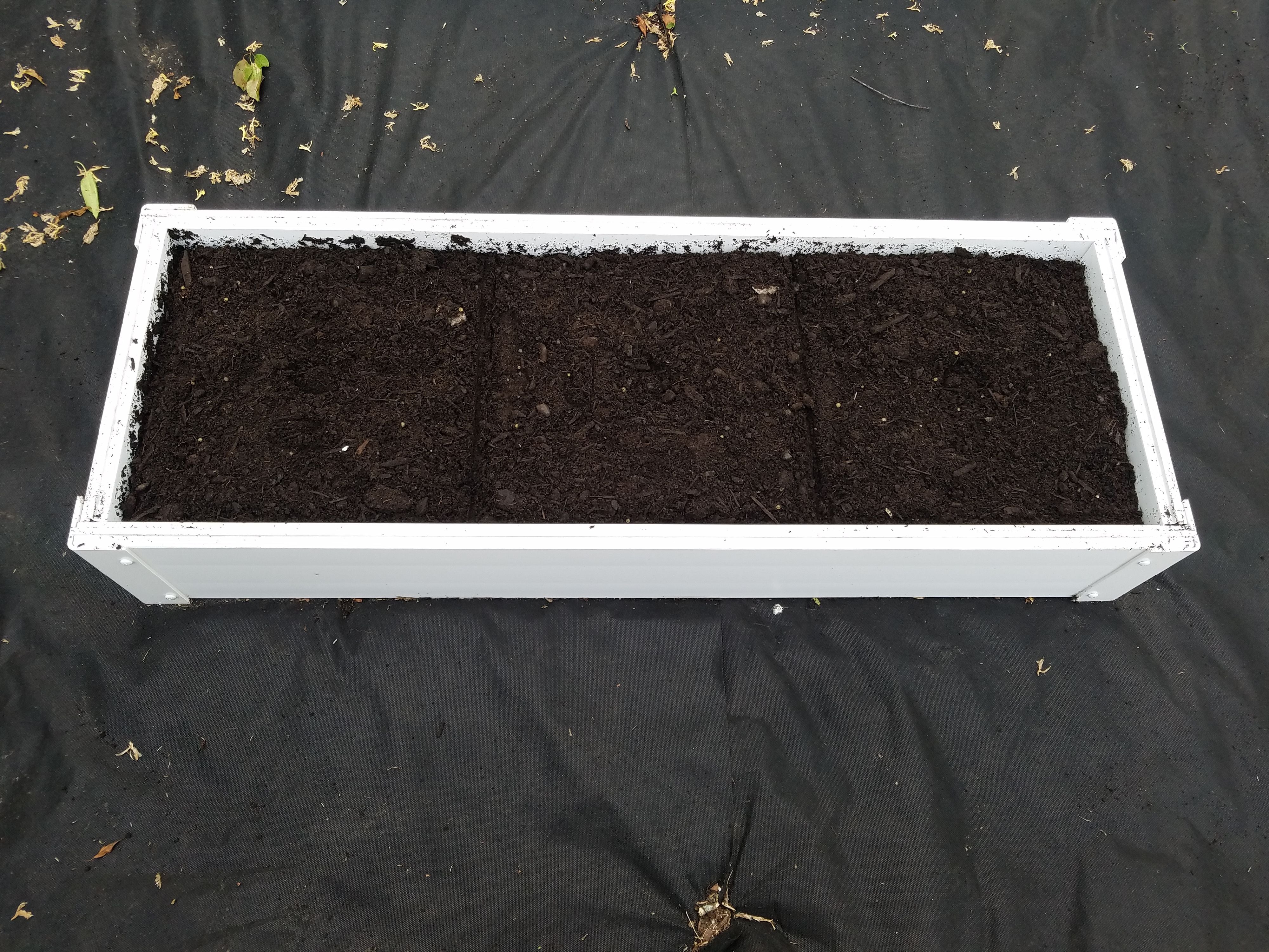 Handy Bed 1 x 3 Square Foot, Stack-able, White, Vinyl, Raised Garden Bed