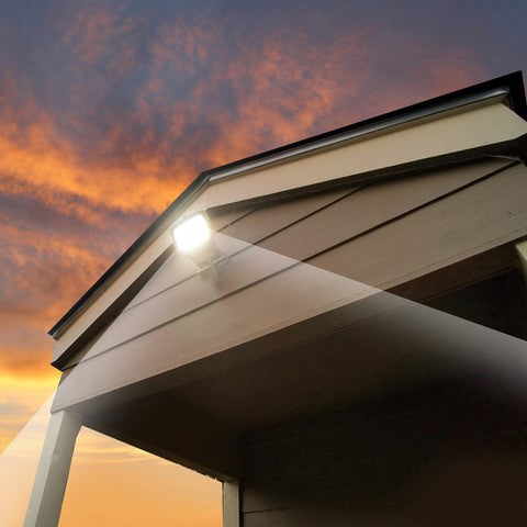 Westinghouse 1500 Lumen Aluminum Solar Security Light - Motion Activated