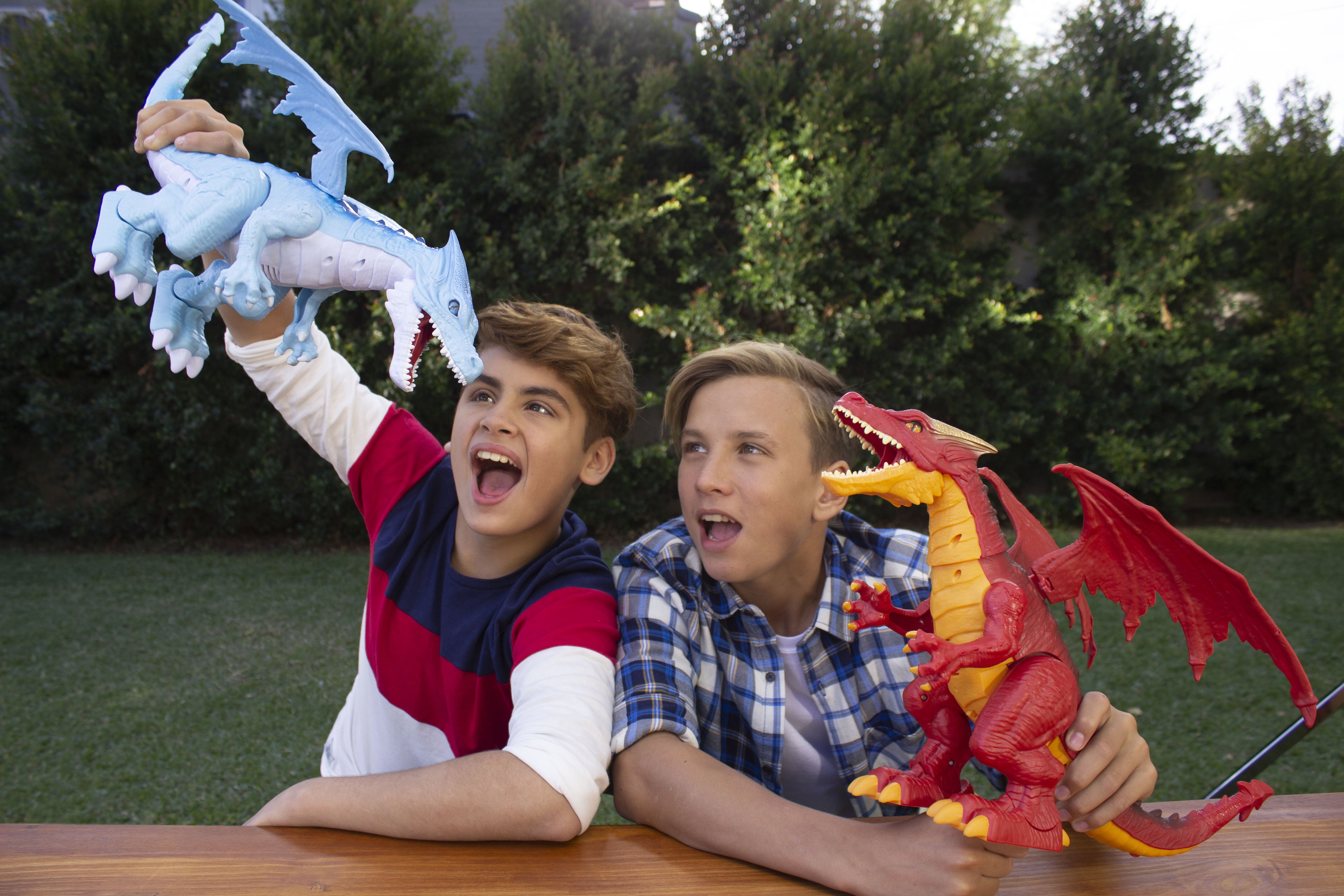 Robo Alive Roaring Ice Dragon Battery-Powered Robotic Toy by Zuru