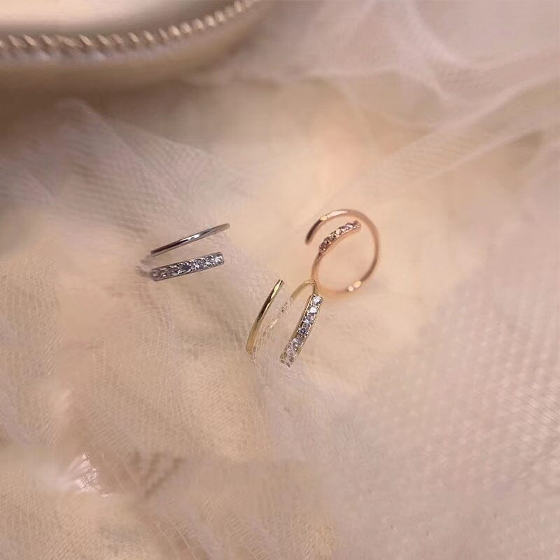 Minimalist Double Twist Earring