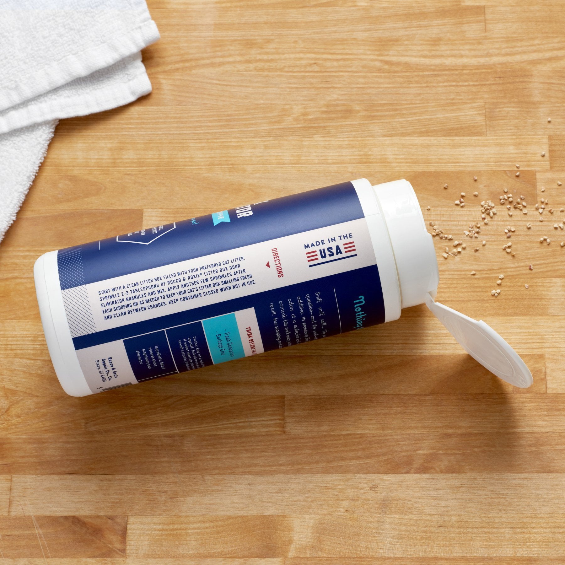 Rocco and Roxie Litter Box Odor Eliminator – Best Natural Urine Deodorizer for Cat Litter Boxes – You Won’t Need to Change The Cat Litter as Often – Fresh Scent – Safe for Kitty (12 oz Bottle)