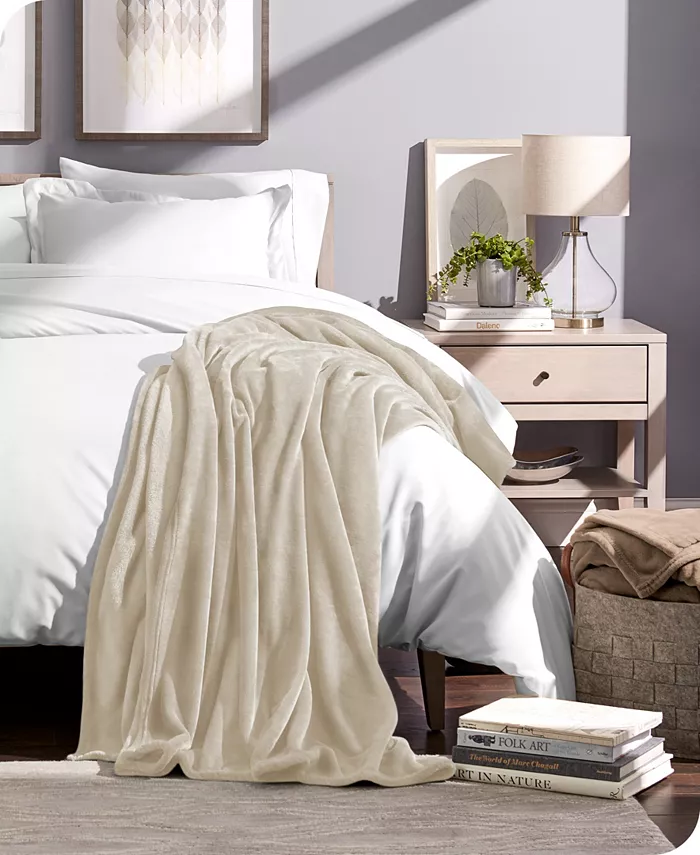 Bare Home Microplush Fleece Blanket， Throw Travel