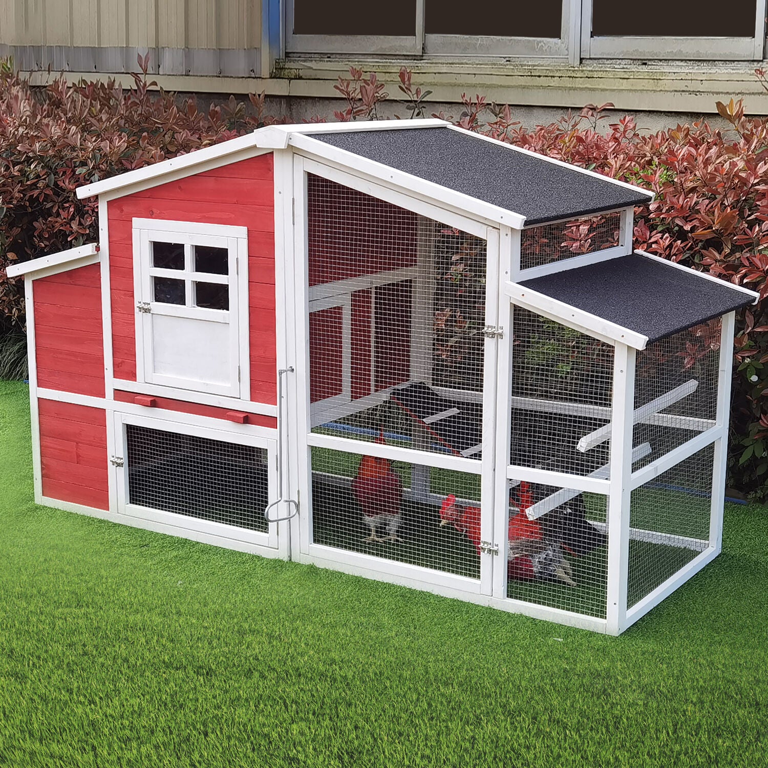Hanover Outdoor Elevated Wooden Chicken Coop with Ramp， Wire Mesh Run， Waterproof Roof， Removable Tray， and External Door- HANCC0105-RED