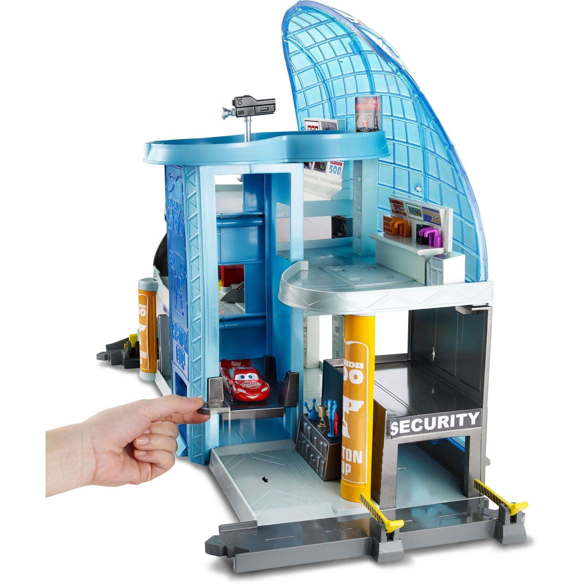 Disney/Pixar Cars 3 Florida Speedway Mega Garage Play Set