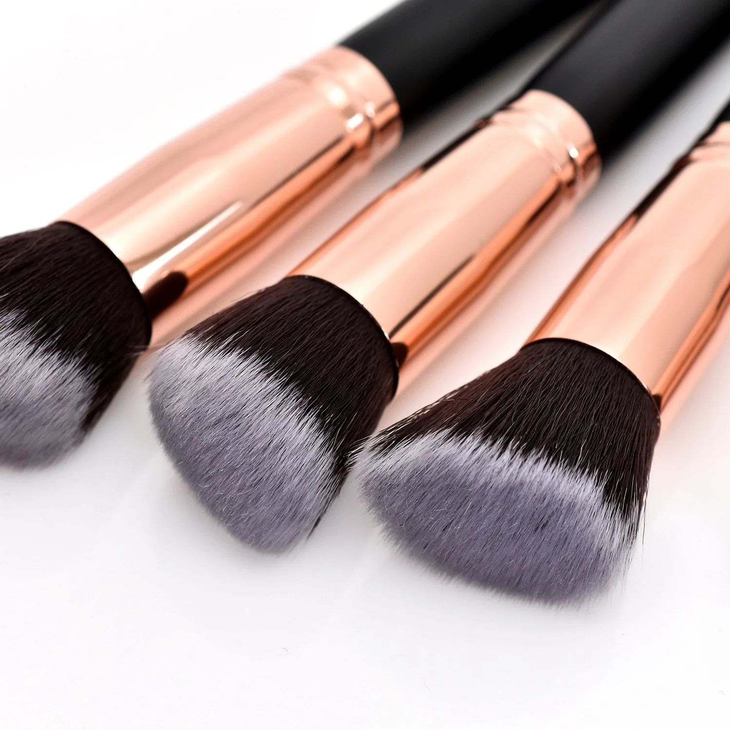 Premium Synthetic Foundation Concealers Eye Shadows Make Up Brush