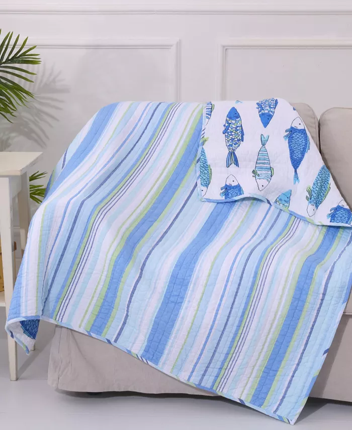 Levtex Catalina Fish Print Reversible Quilted Throw， 50