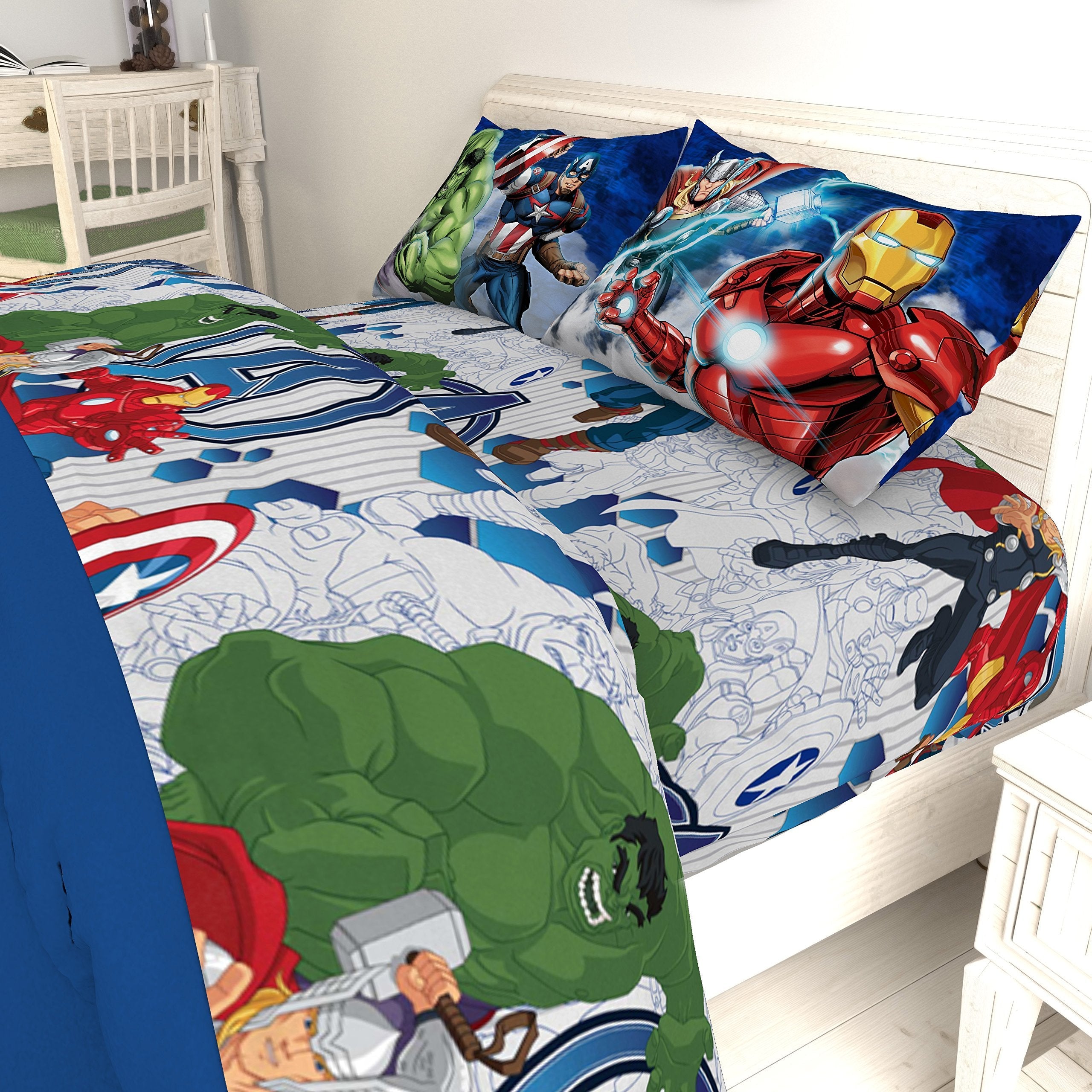 Avengers Collection Cartoon Superhero 5 Pieces Kids Full Bed Set, 100% Microfiber, Blue, Marvel