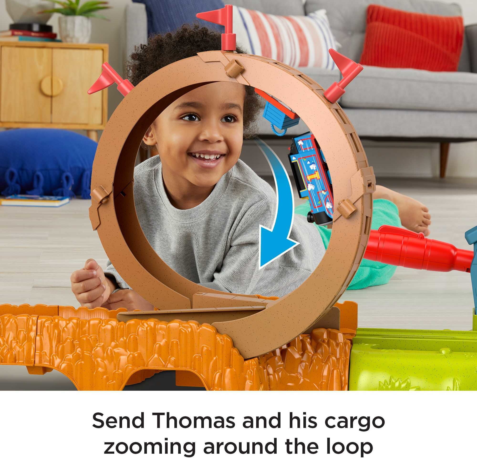 Thomas and Friends Launch and Loop Maintenance Yard Toy Train Set with Motorized Thomas