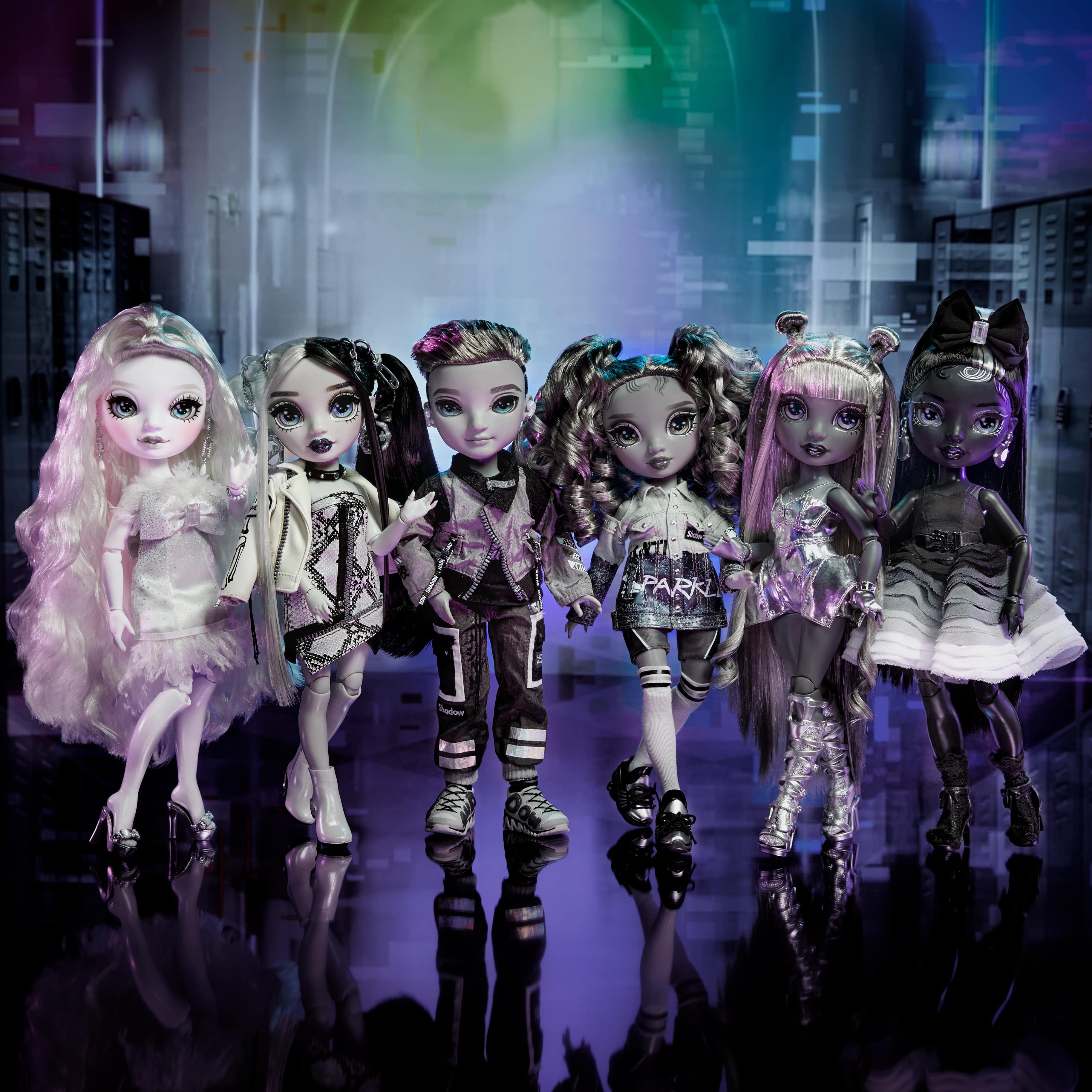 Shadow High Series 1 Luna Madison- Grayscale Fashion Doll. 2 Metallic Grey Designer Outfits to Mix & Match with Accessories, Great Gift for Kids 6-12 Years Old and Collectors