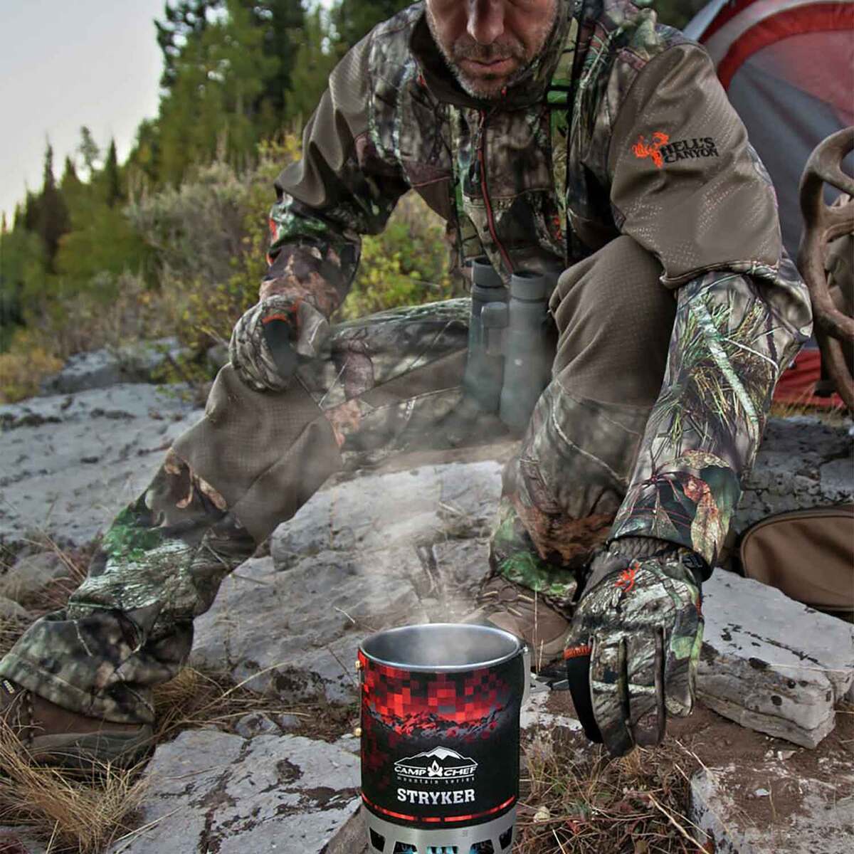 Camp Chef Stryker Isobutane 1 Burner Stove  Red