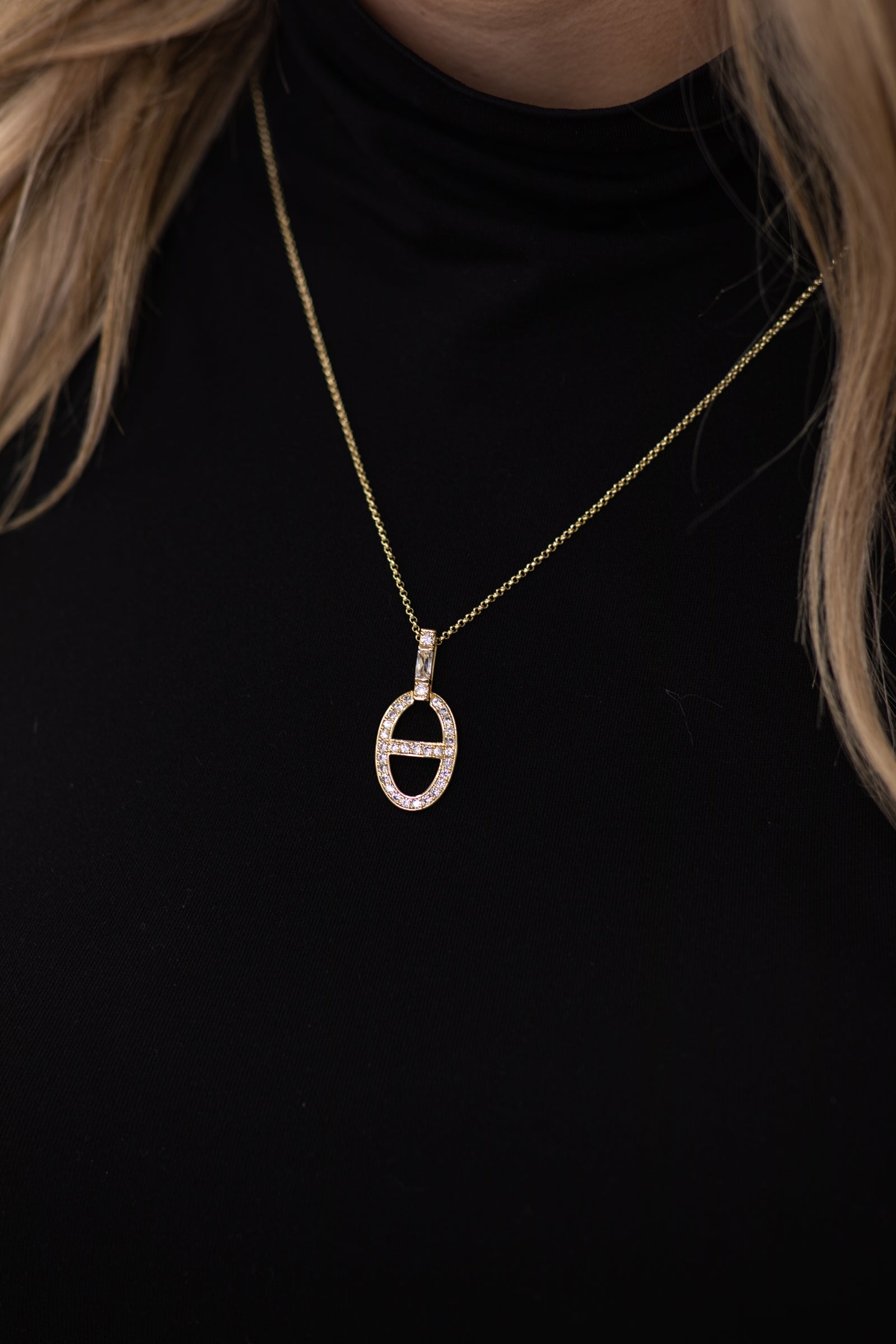 Gold Necklace With Rhinestones