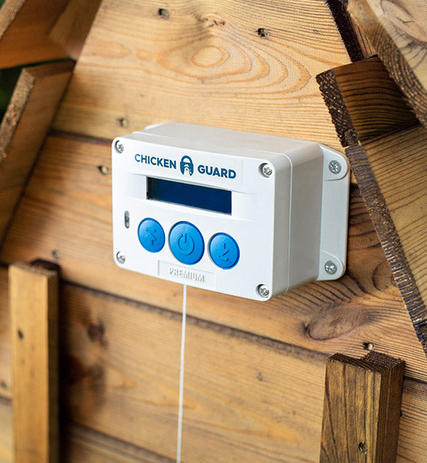 ChickenGuard 'Premium' Automatic Chicken Coop Pop Door Opener Lifts Up To 2 lbs， Timer/Light Sensor | Outdoor/Indoor Auto Door Opener， Chicken Coop Accessories