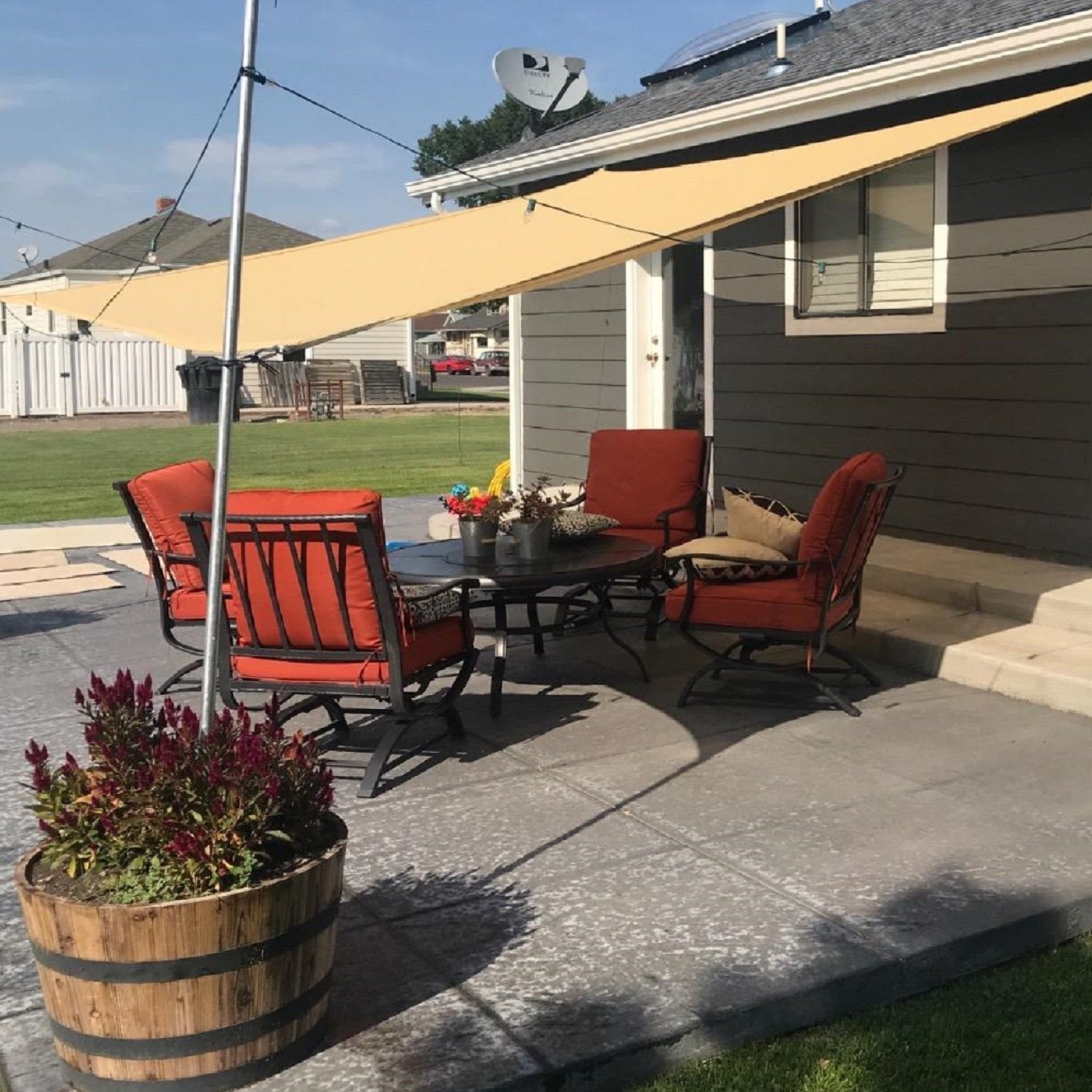 Abrotain Sun Shade Sail Outdoor Shade Cloth Beige 6'6"x9'9" Patio Privacy Screen Fabric Shade Canopy Sunshade UV Block for Patio Pergola Backyard Lawn Garden Outdoor Activities