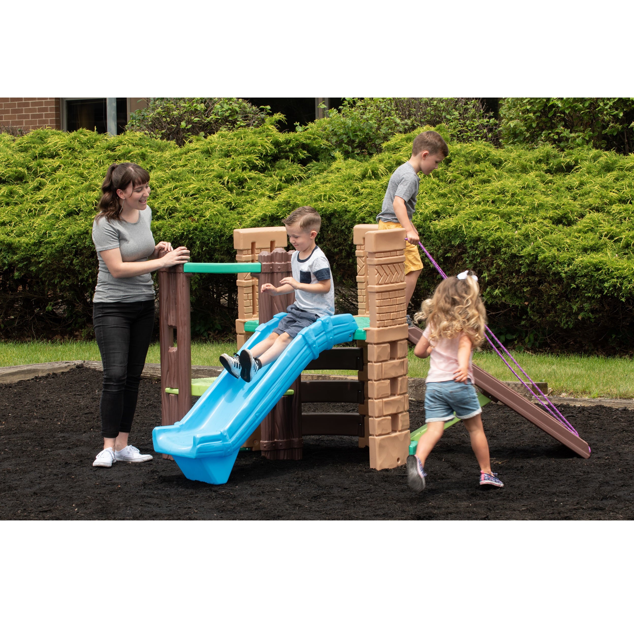 Little Tikes 2-in-1 Castle Playground Climber and Slide with Ladder and Plank， Fits Up to 3 Kids， Indoor and Outdoor Backyard Playground Set， Multicolor- For Toddlers Boys Girls Ages 3 4 5+