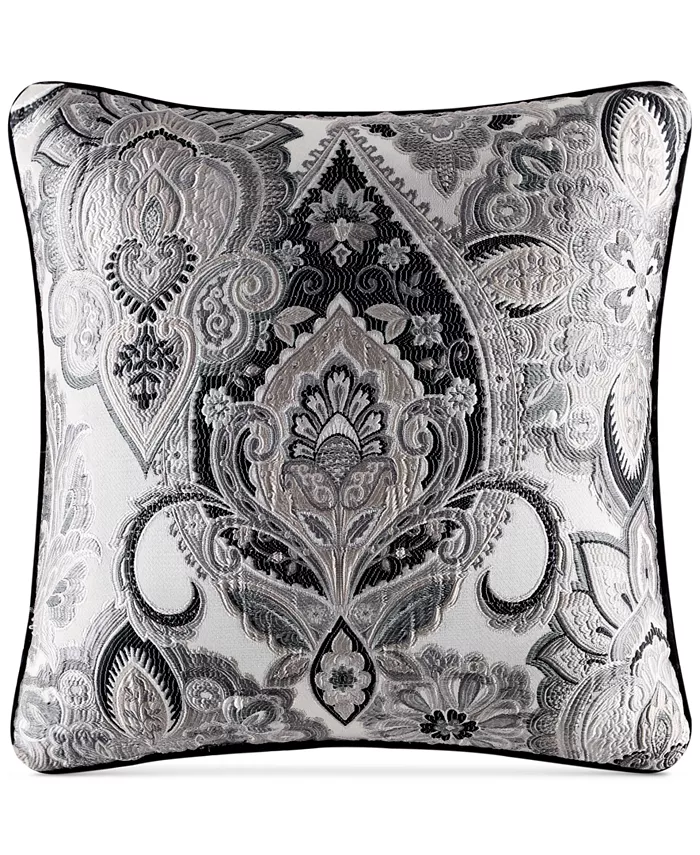 J Queen New York Guiliana Decorative Pillow， 20