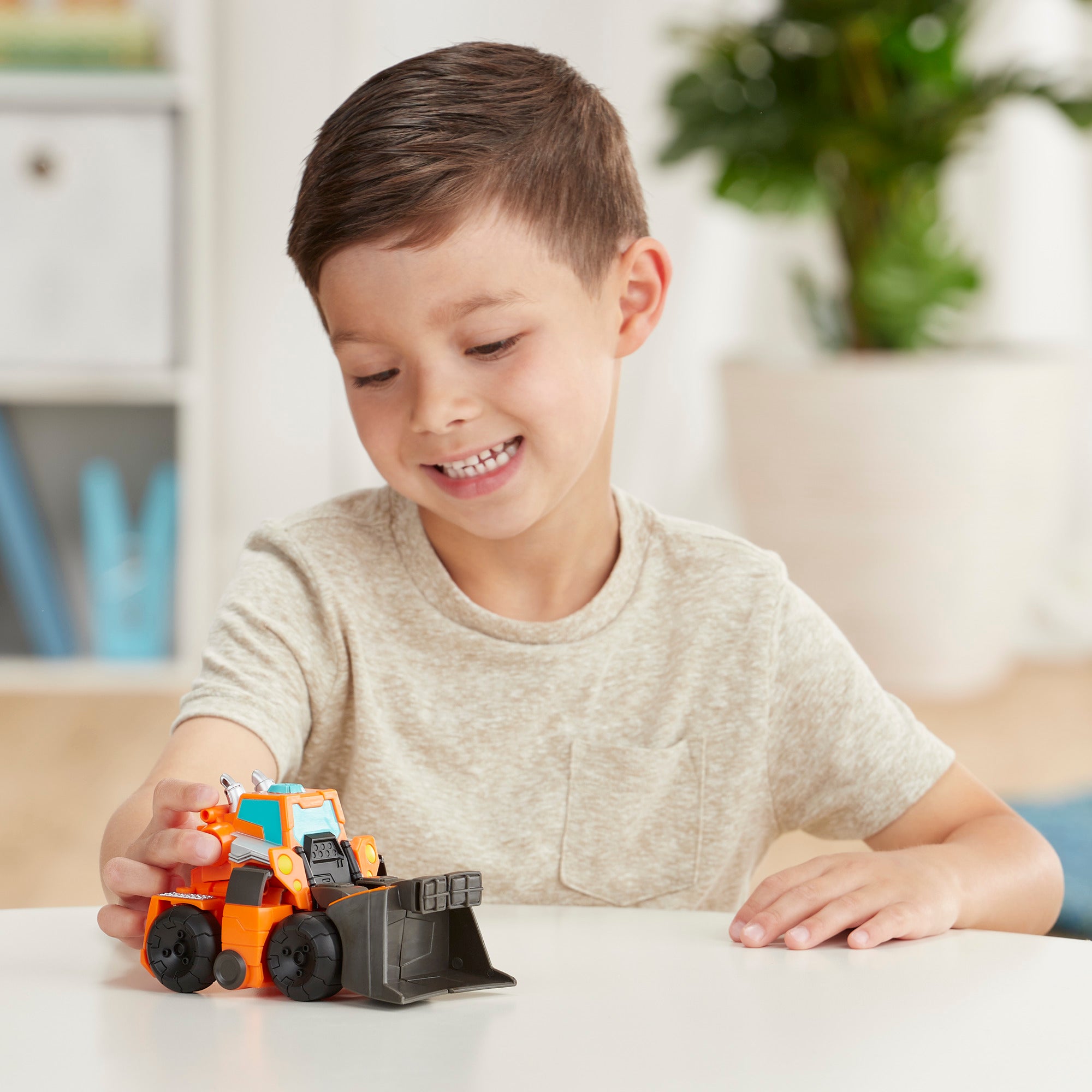 Playskool Heroes Transformers Rescue Bots Wedge theConstruction-Bot Toy Robot