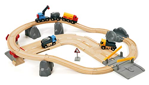 BRIO World 33210 - Rail and Road Loading Set - 32 Piece Wooden Toy Train Set for Kids Age 3 and Up