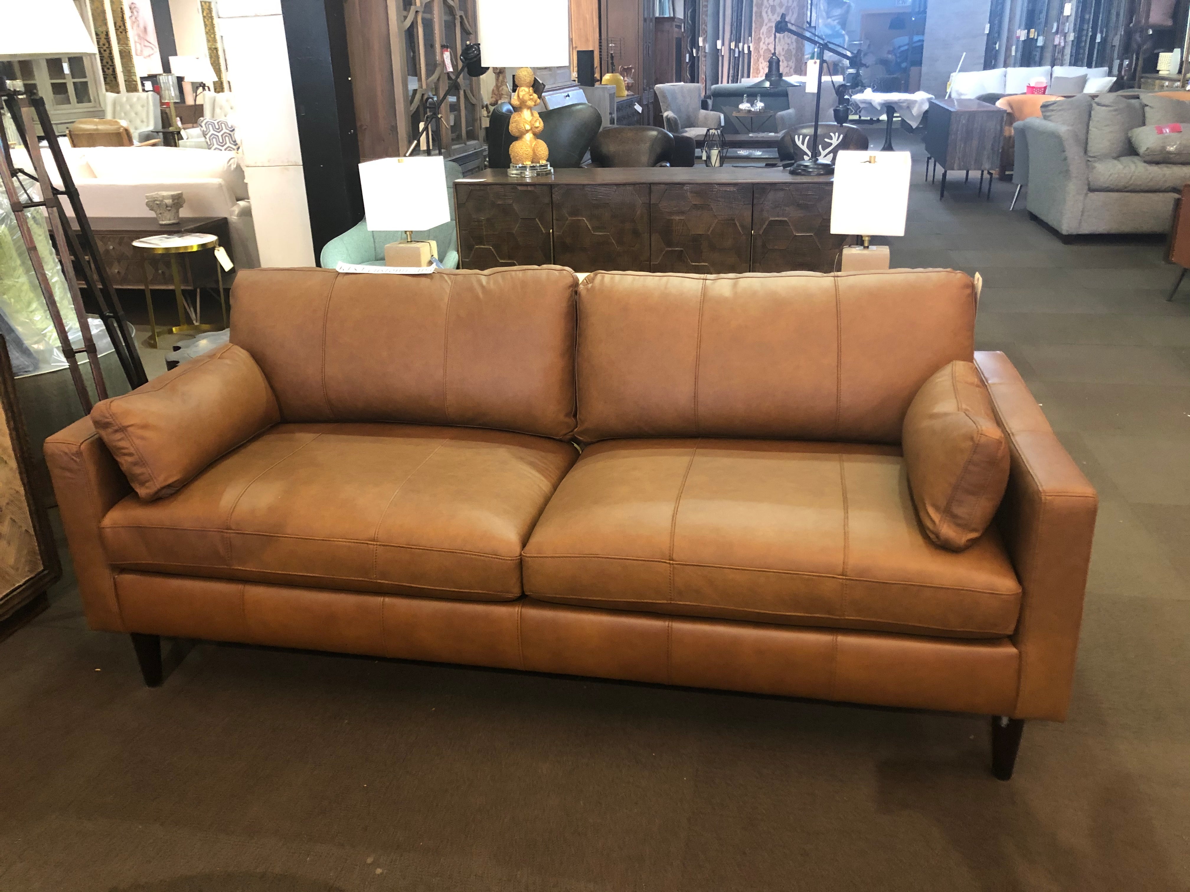 TRAFTON SOFA