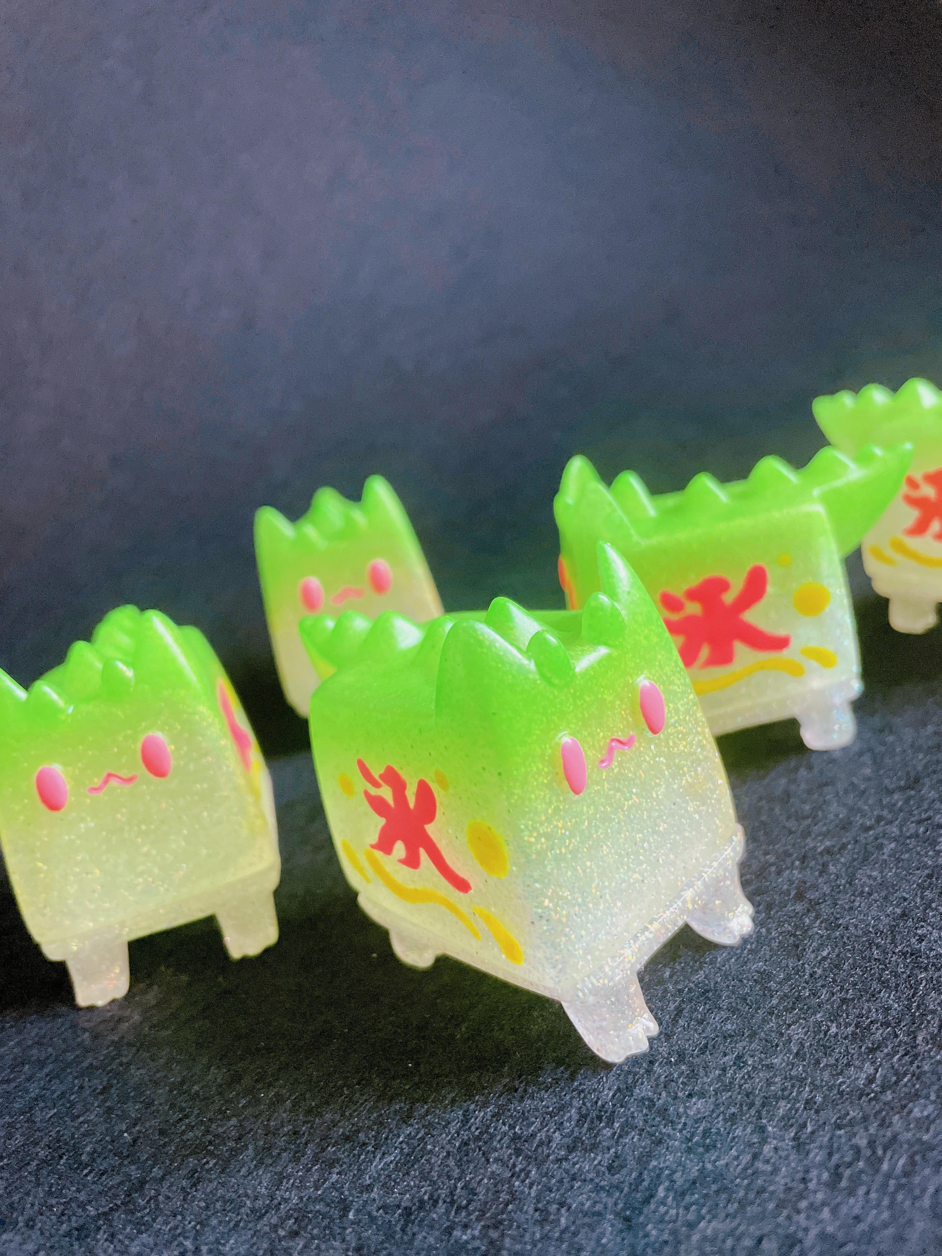 Box Cat - kakigori and fireworks by Rato Kim