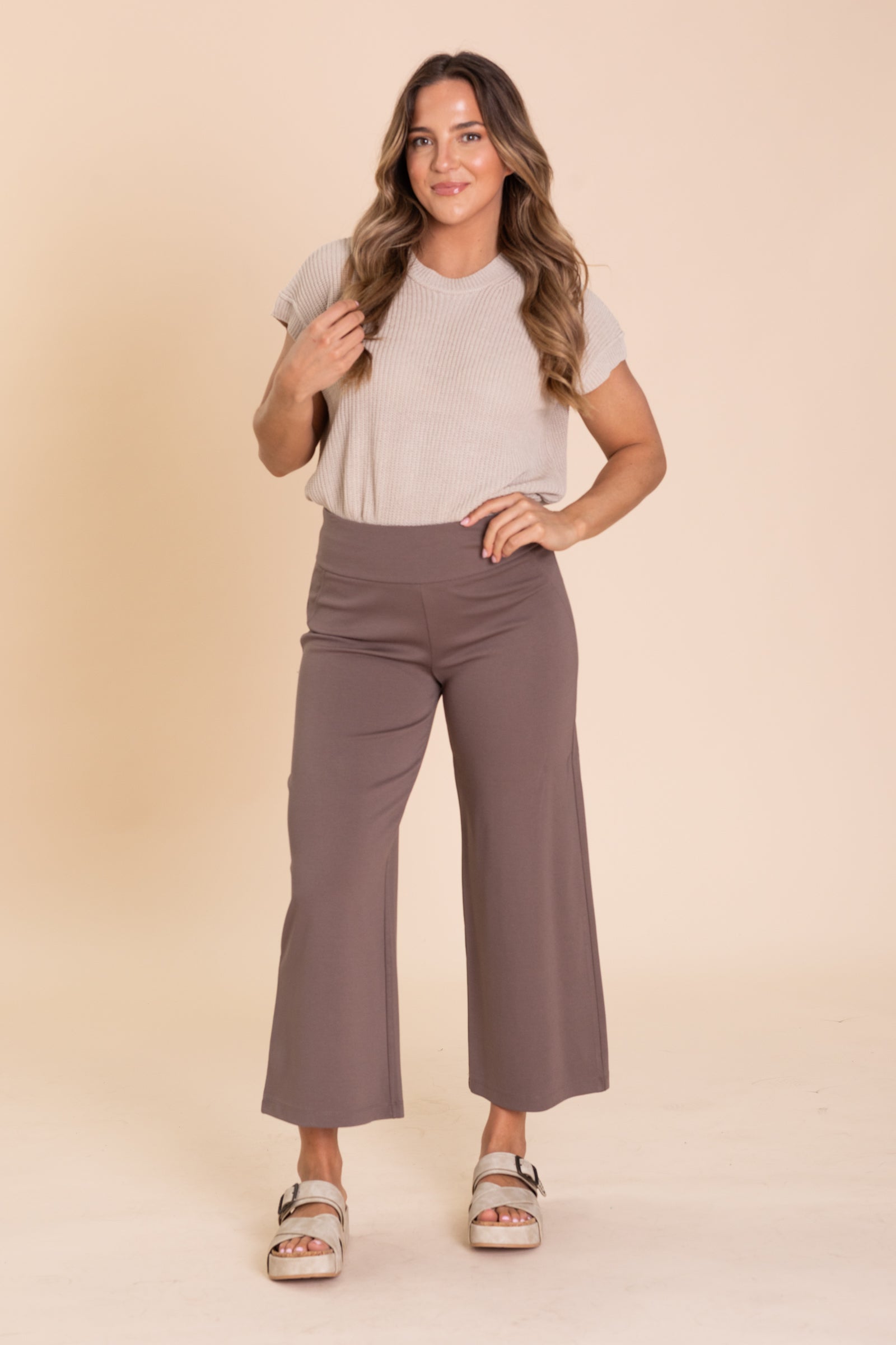 The Magic Cropped Wide Leg Pant