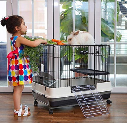 Large 2-Level Indoor Small Animal Pet Cage for Guinea Pig Ferret Chinchilla Cat Playpen Rabbit Hutch with Solid Platform and Ramp， Leakproof Litter Tray， 2 Large Access Doors， Lockable Casters