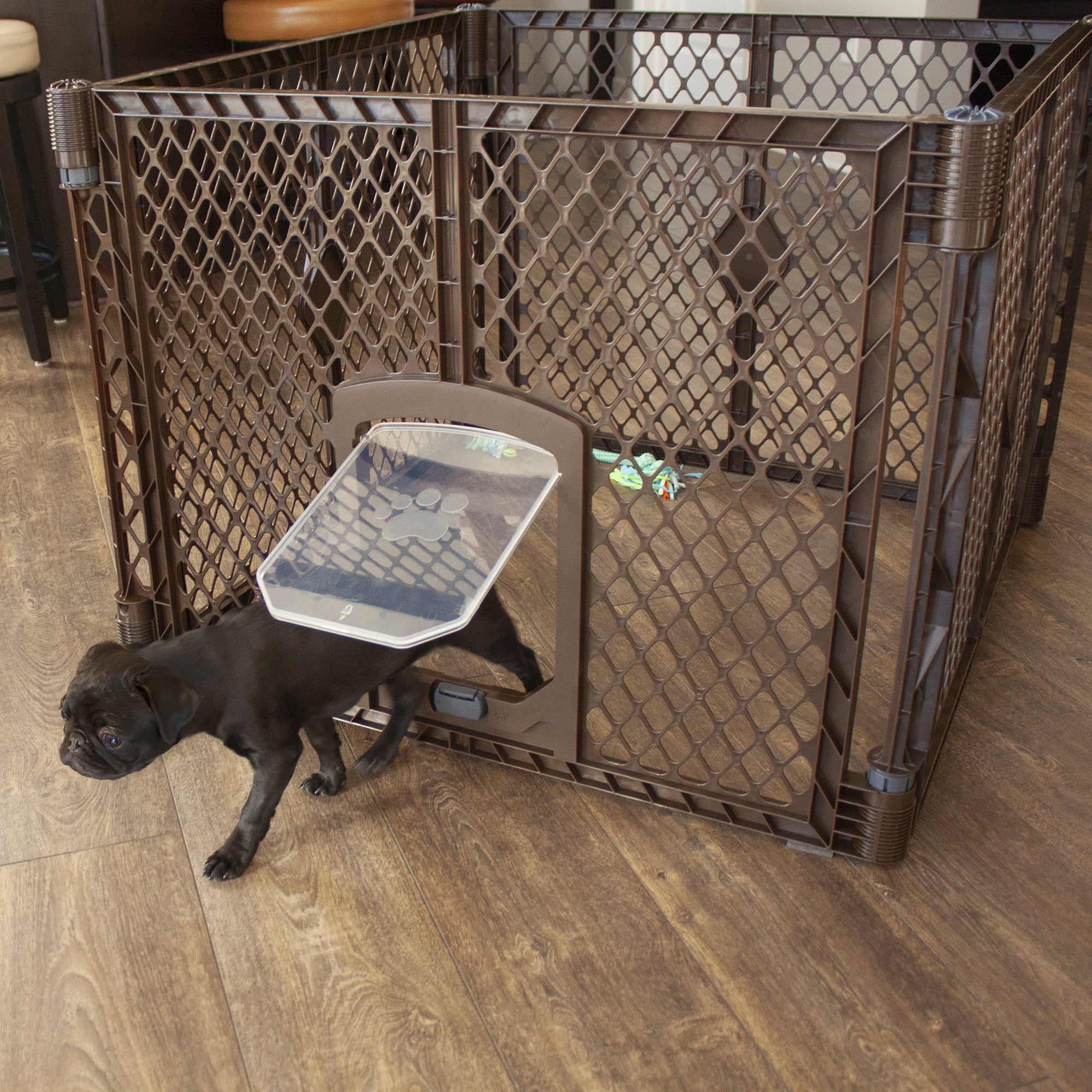 North States MyPet Petyard Passage 4 Panel Plastic Dog Playpen， Indoor Outdoor， Brown