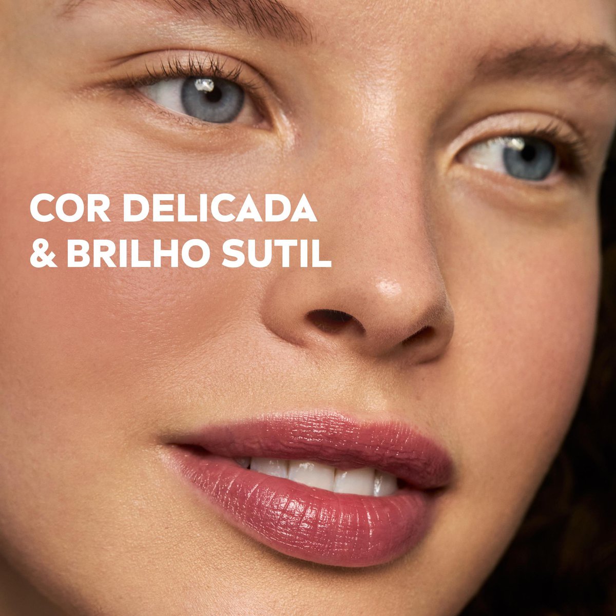 Hidratante Labial NIVEA Amora Shine 4,8g