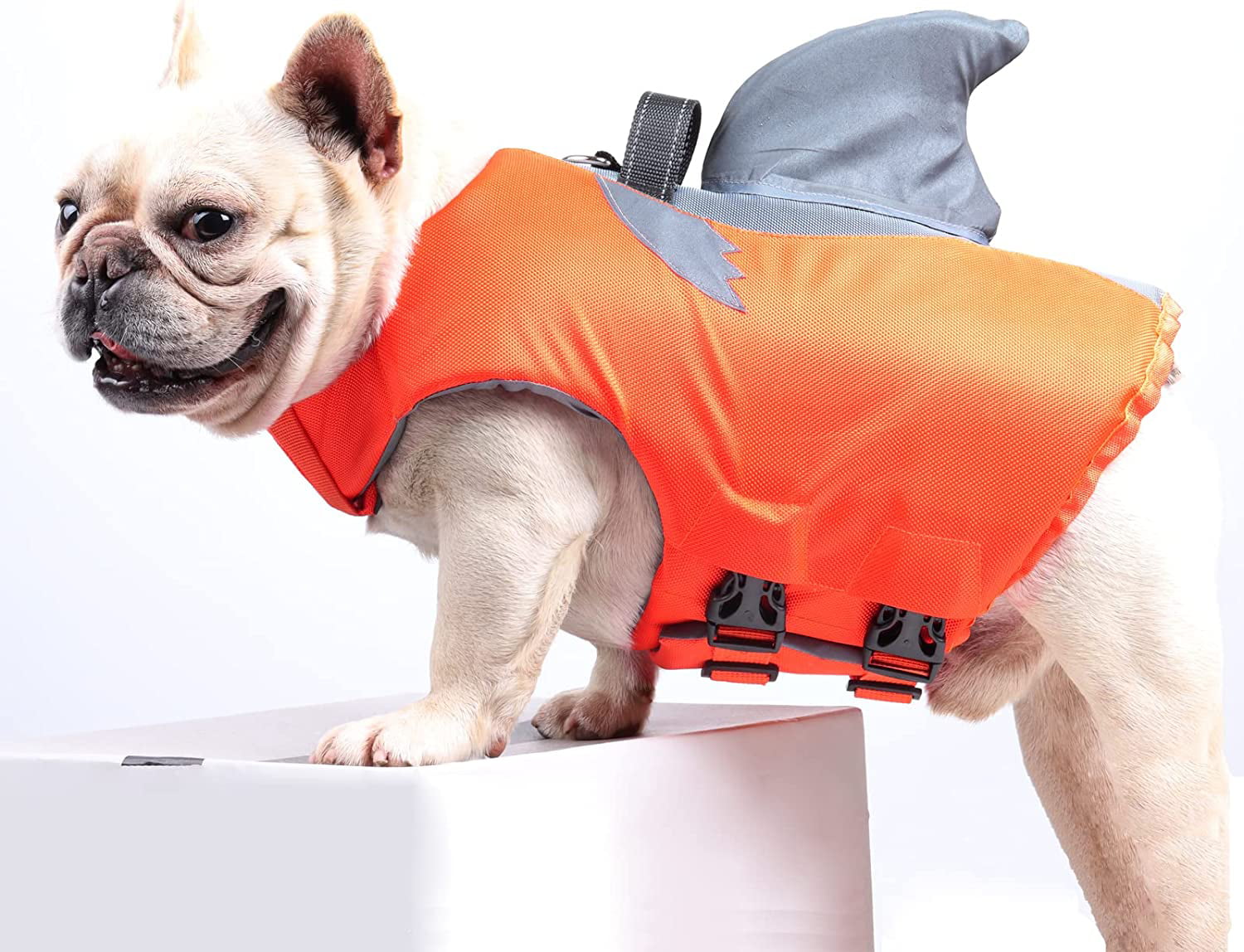 Dog Life Jacket Swimming Vest Dog's Life Vest Shark Floating Pet Lifevest with Safety Handle for Swim Pool Beach Boating Water Flotation Device Preserver for Dog， Orange S