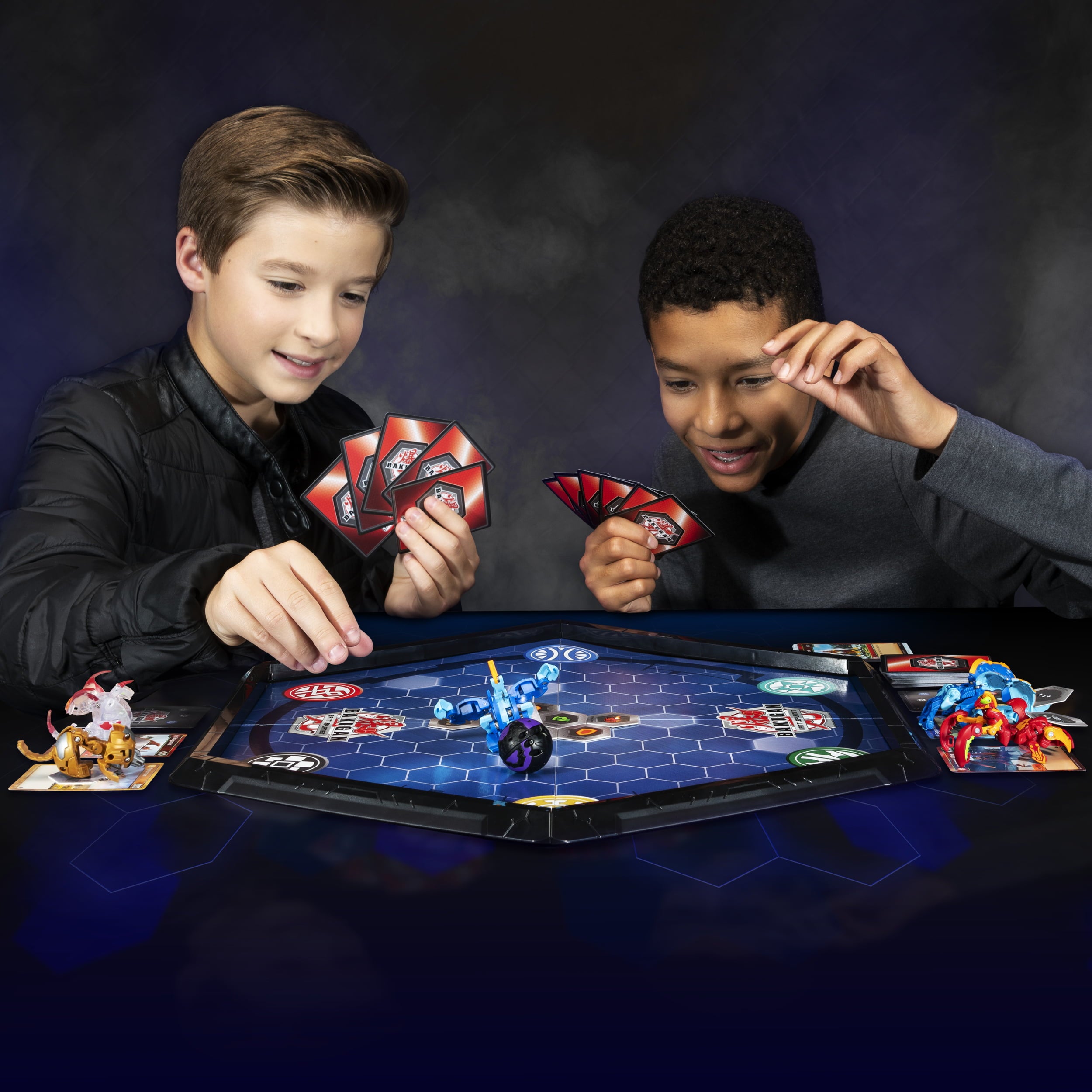 Bakugan Ultra， Pegatrix， 3-inch Collectible Action Figure and Trading Card， for Ages 6 and Up