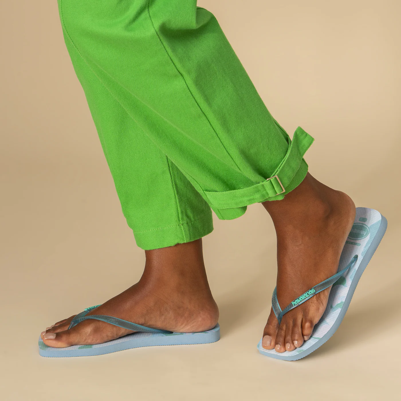 Chinelo Havaianas Slim Square Jelly