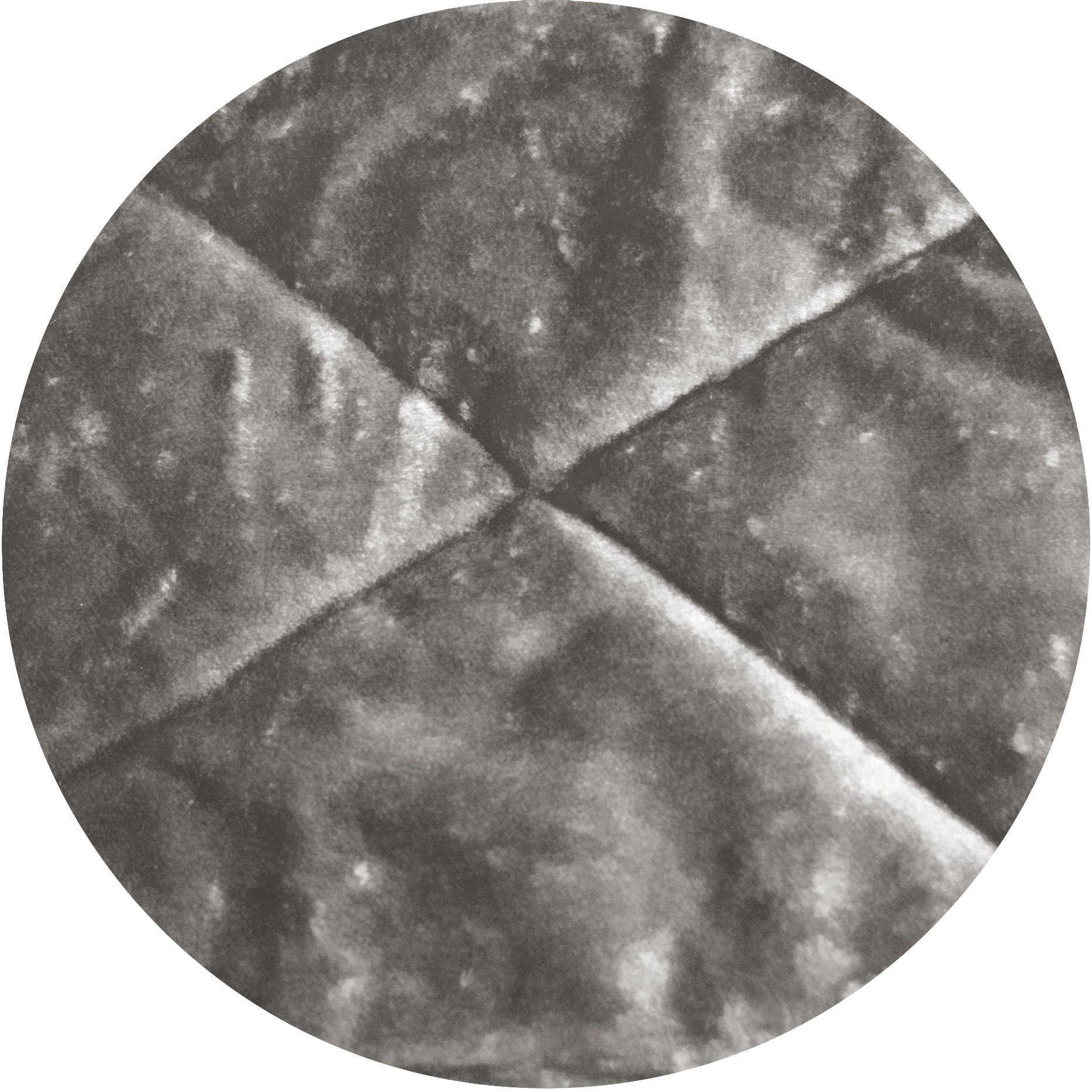 FurHaven | ThermaNAP Faux Fur Self-Warming Pet Bed Mat， Gray， Large