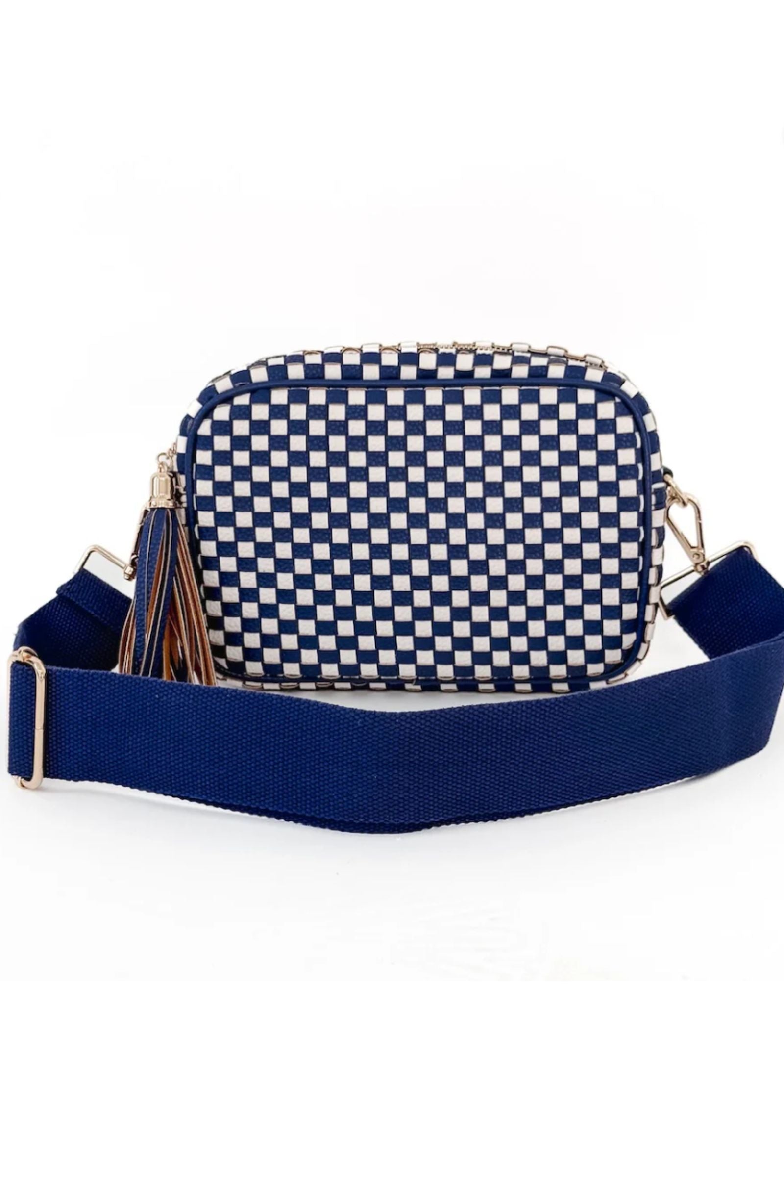 PRE-ORDER Woven Willow Camera Crossbody Bag shipping apx 4/30