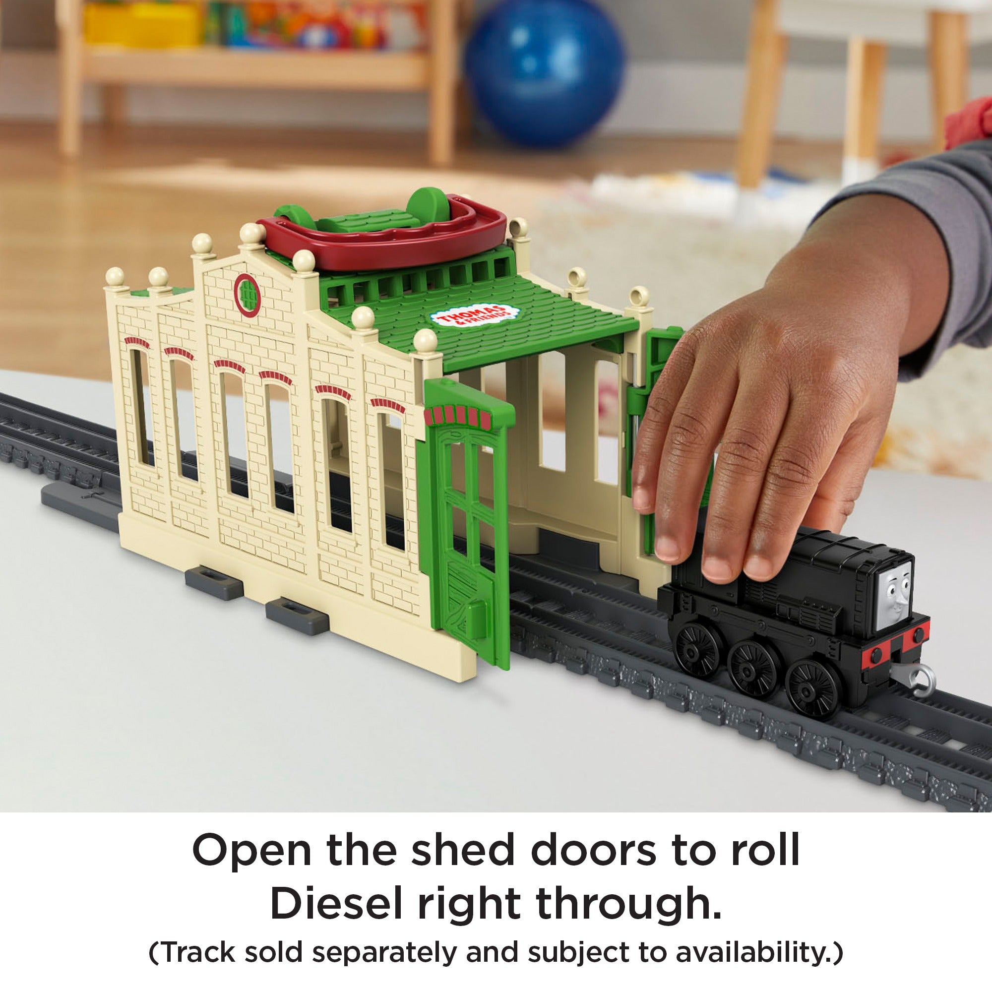 Thomas and Friends Connect and Go Diesel Train Engine And Shed