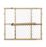North States Easy Adjust Diamond Mesh Pet Gate， White， Wood， 26.5