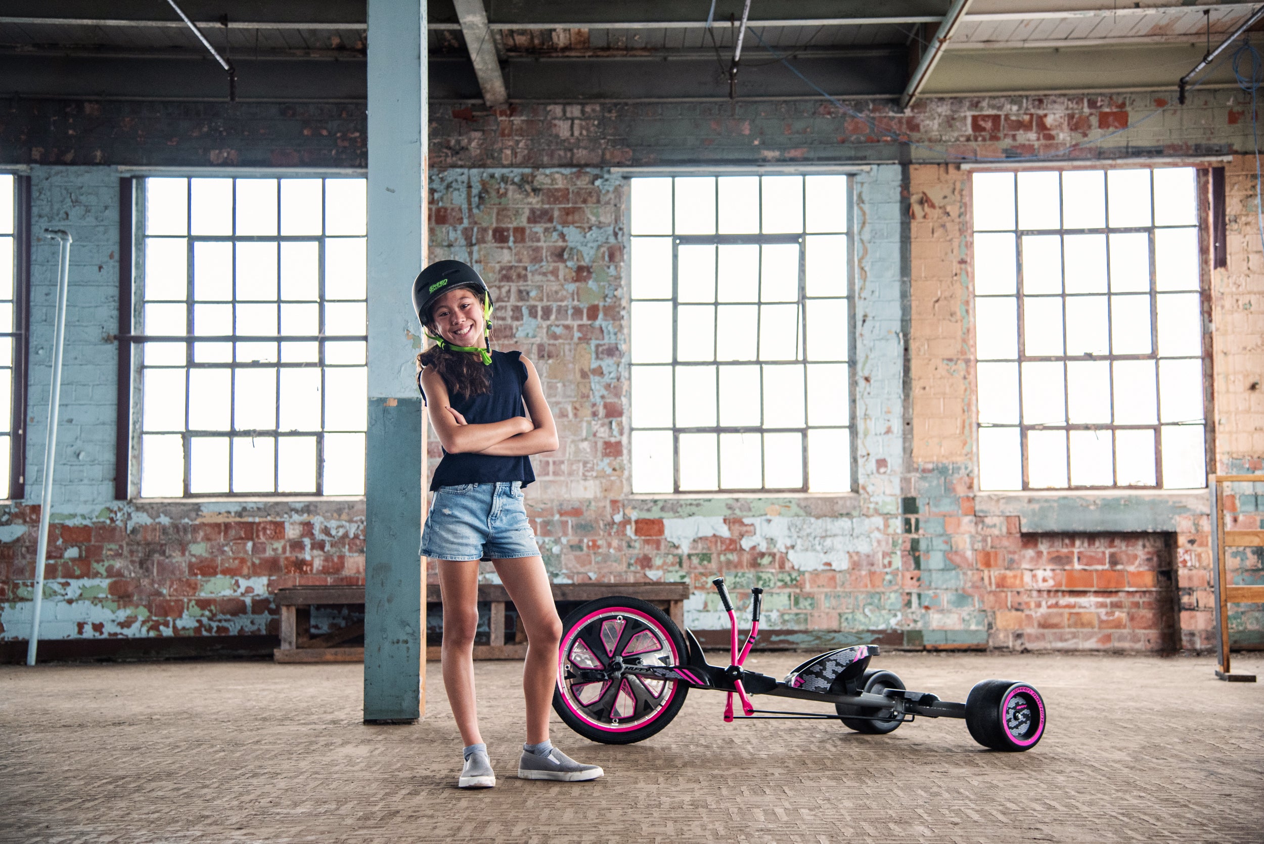 Huffy Green Machine 20-Inch 3-Wheel Tricycle in Hot Pink and Gray