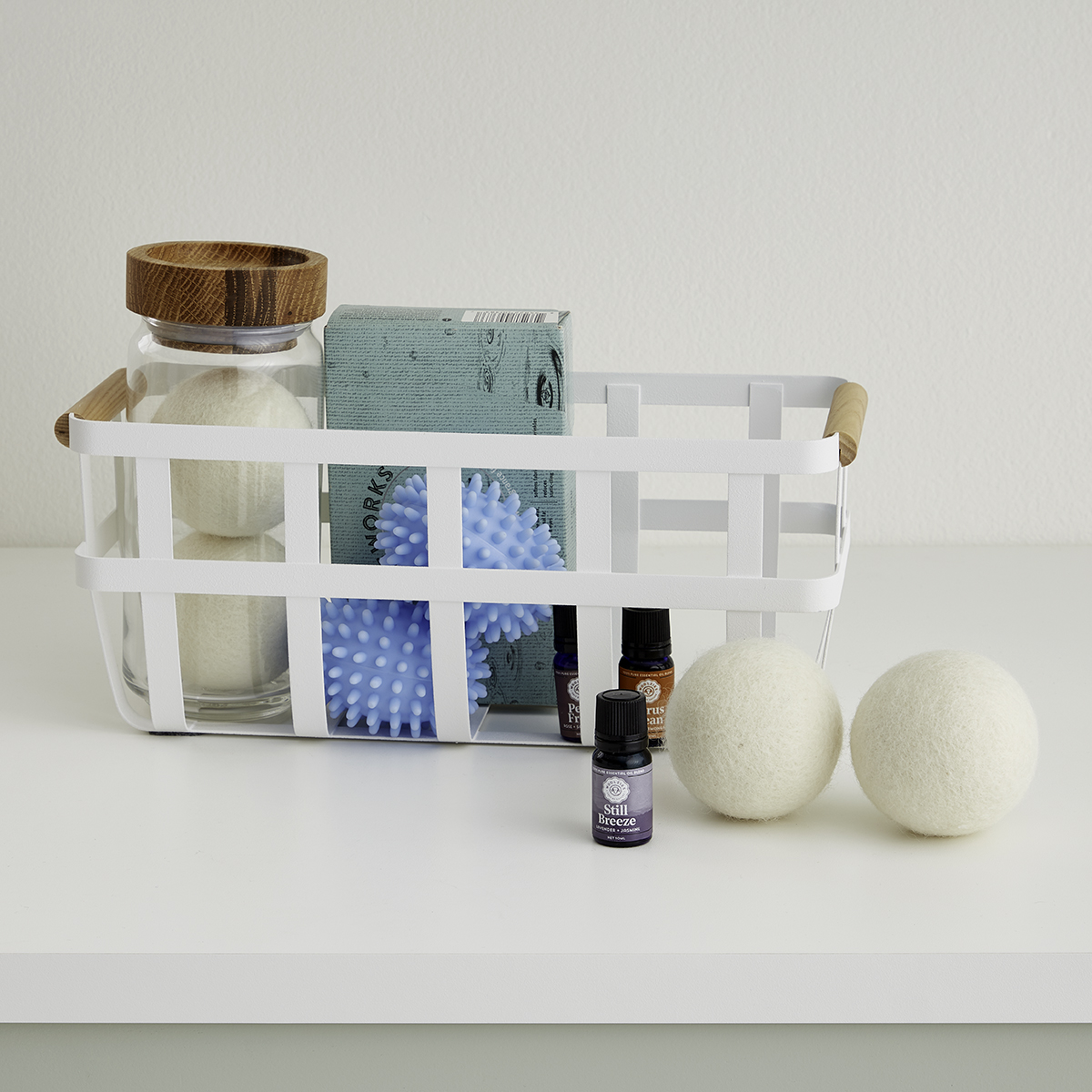 Yamazaki Tosca Baskets with Wooden Handles