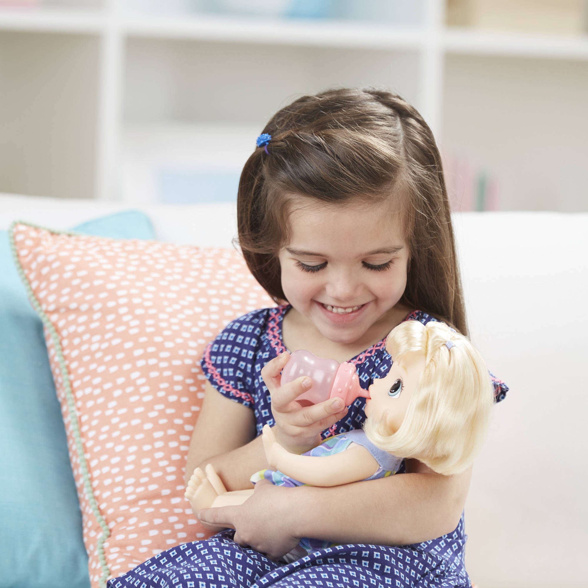 BABY ALIVE FINGER PAINT BABY BLONDE