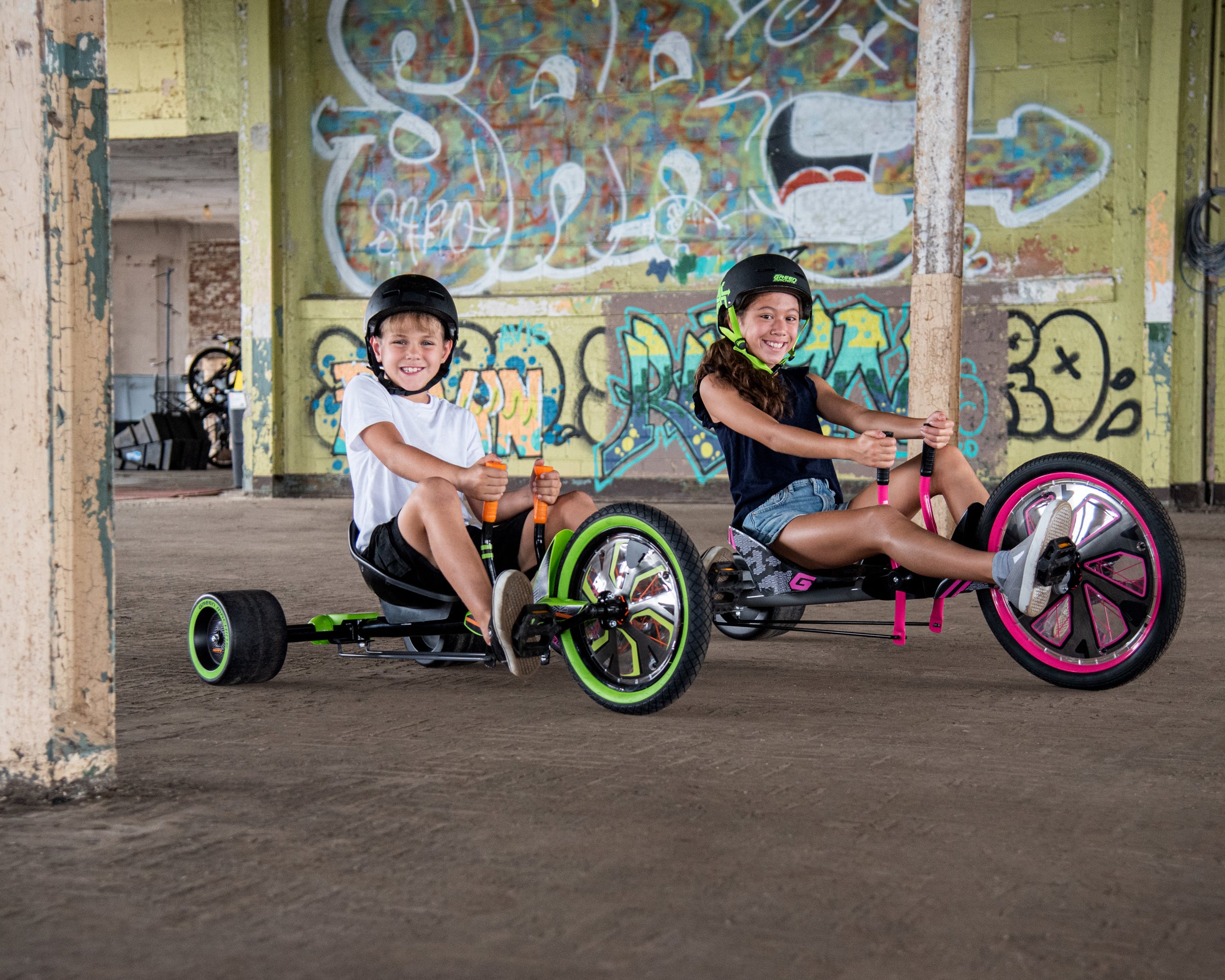 Huffy Green Machine 20-Inch 3-Wheel Tricycle in Hot Pink and Gray